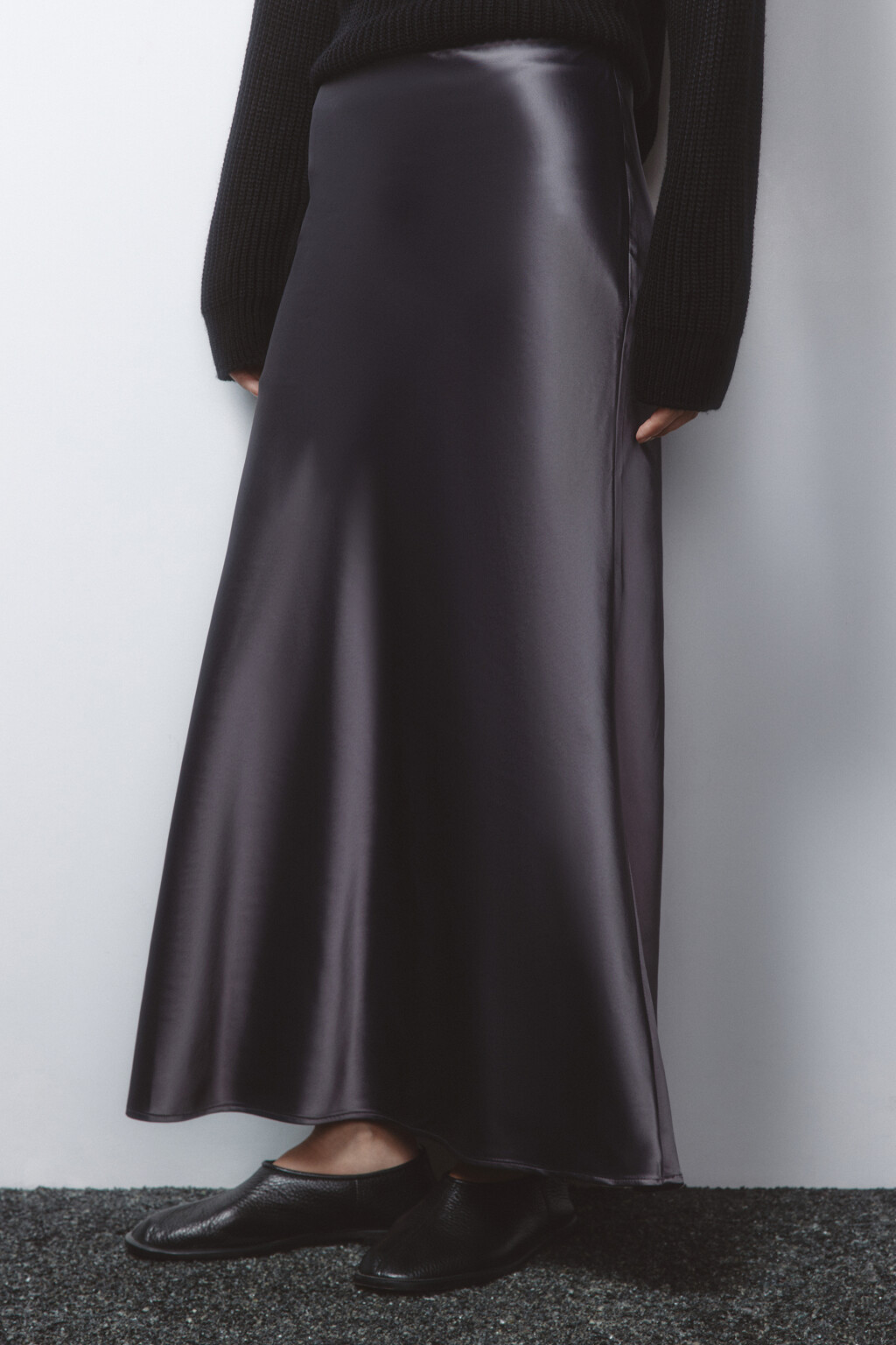 Юбка-годе макси атласная - цвет серый - 3