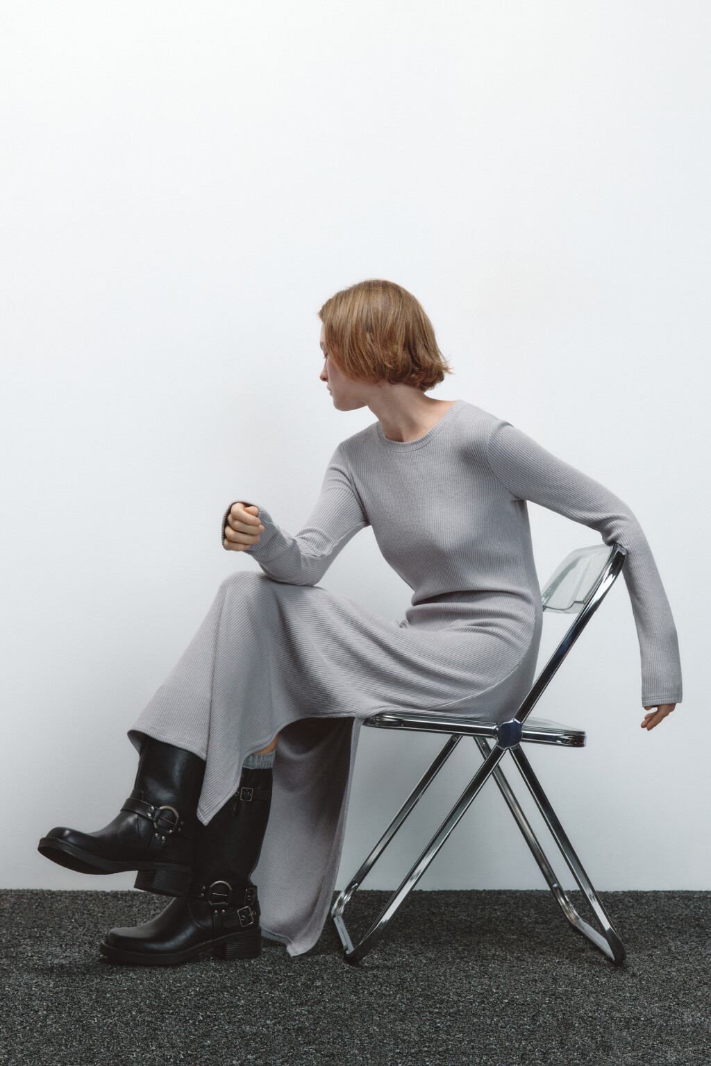 Платье-лапша миди в рубчик с разрезами - цвет серый - 1