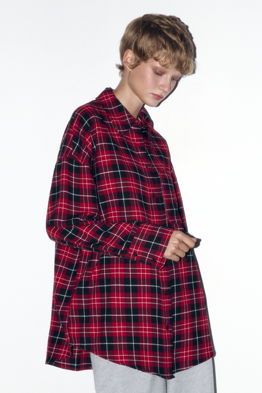 Рубашка оверсайз хлопковая в клетку - цвет красный - 3