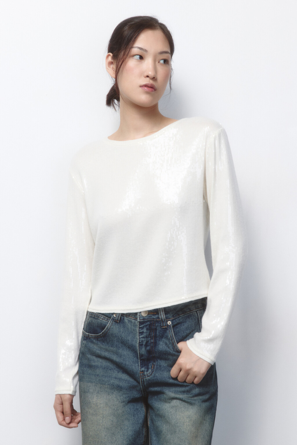 Лонгслив трикотажный с прозрачными пайетками - цвет бежевый - 2