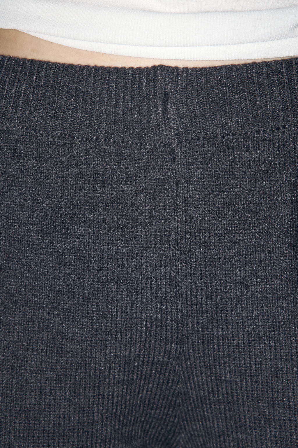 Брюки вязаные в рубчик со средней посадкой - цвет серый - 6