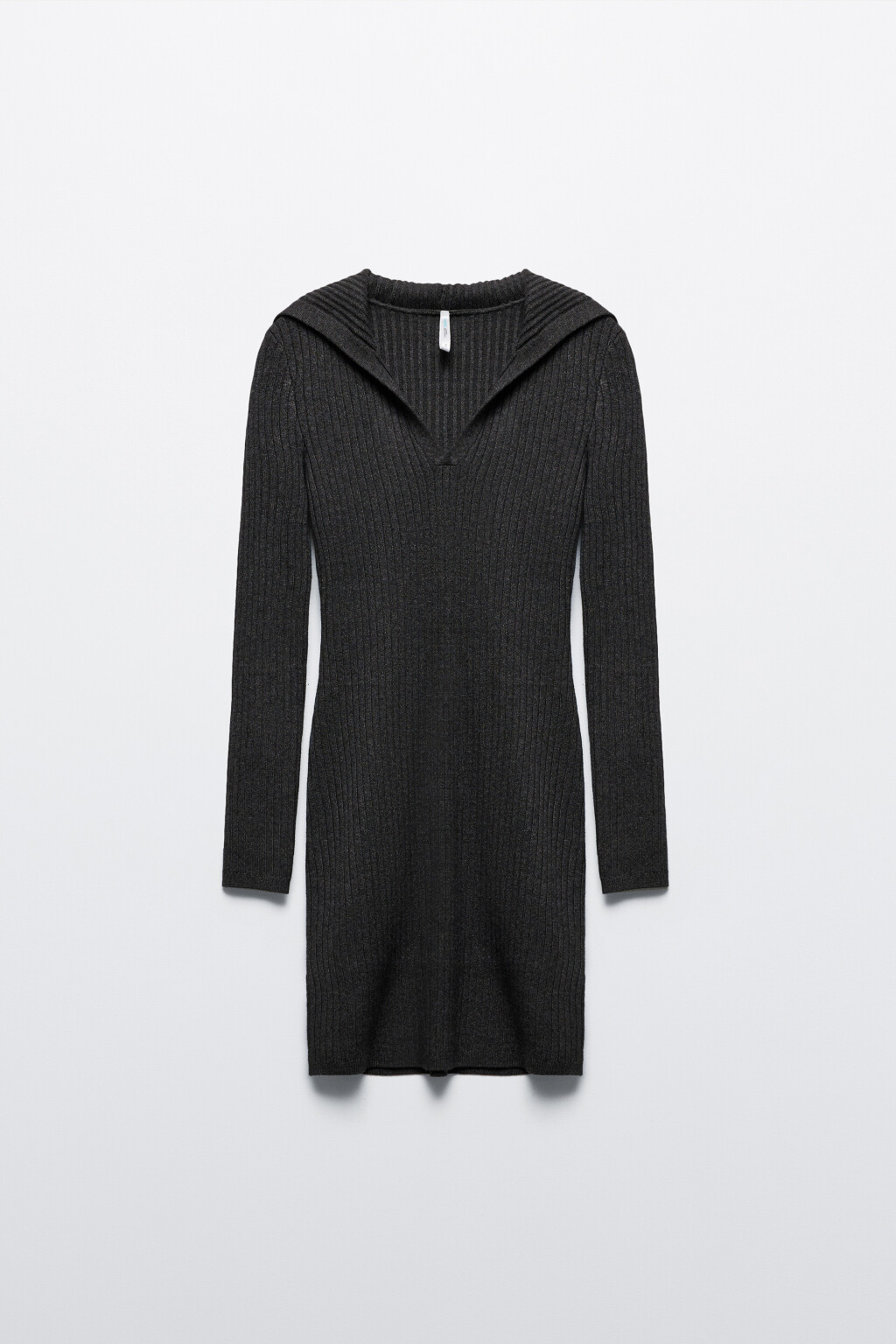 Платье мини вязаное в рубчик с капюшоном - цвет серый - 8