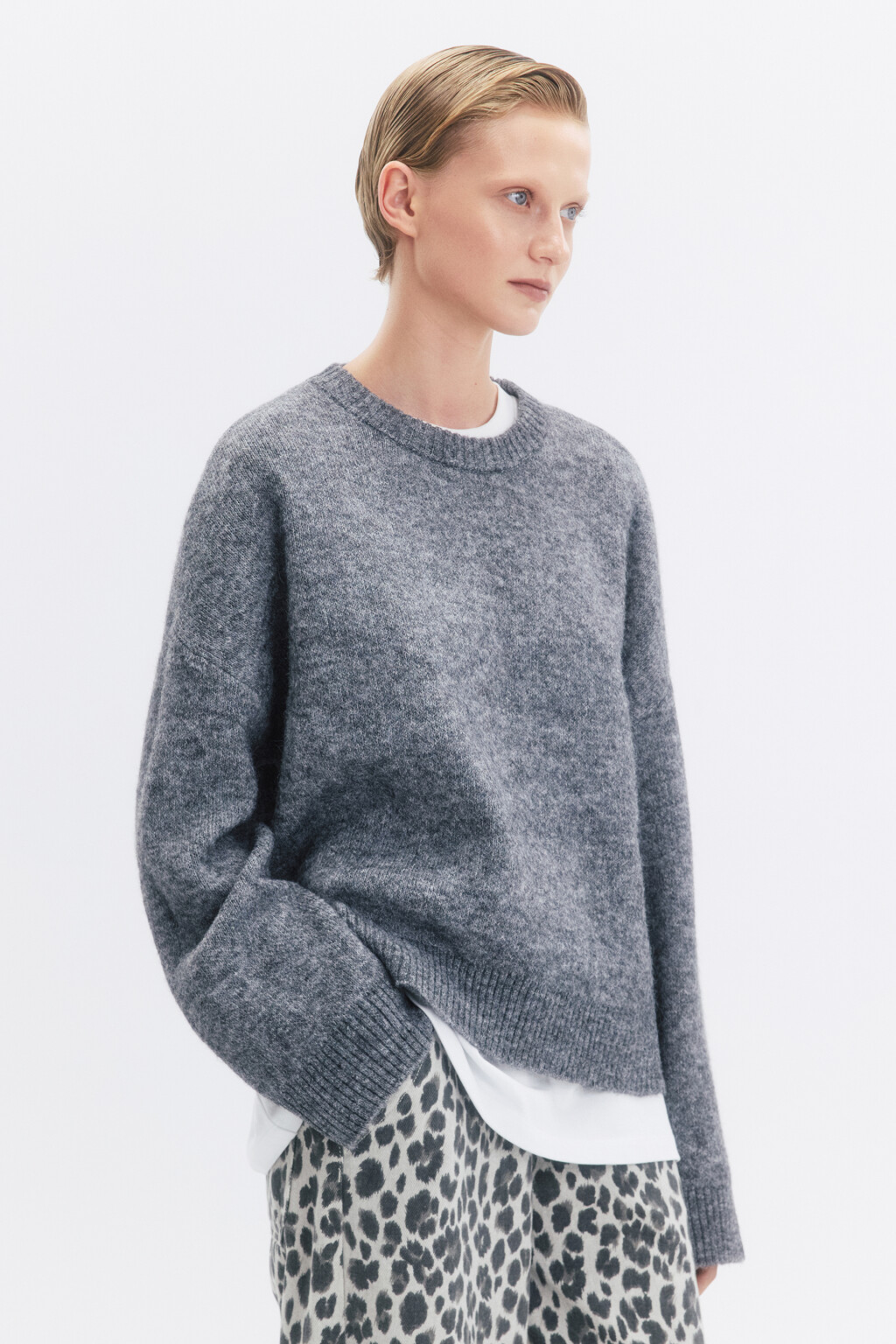Джемпер толстой вязки с шерстью - цвет серый - 6