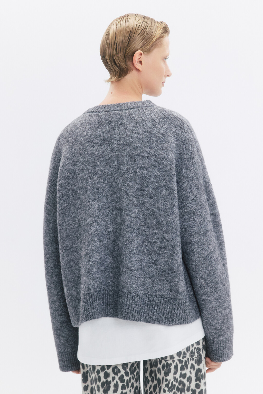 Джемпер толстой вязки с шерстью - цвет серый - 7