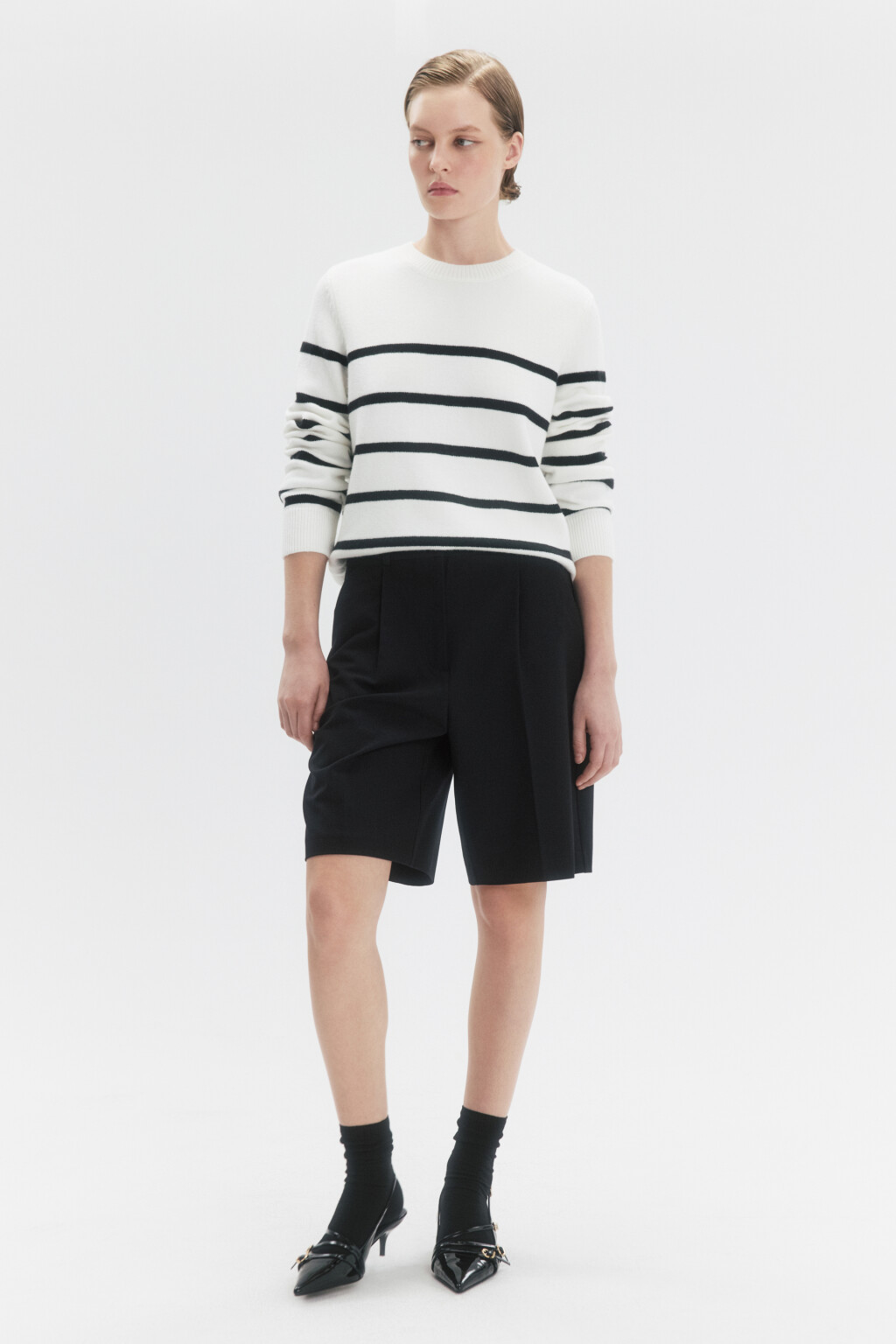 Джемпер вязаный свободного кроя - цвет белый - 5