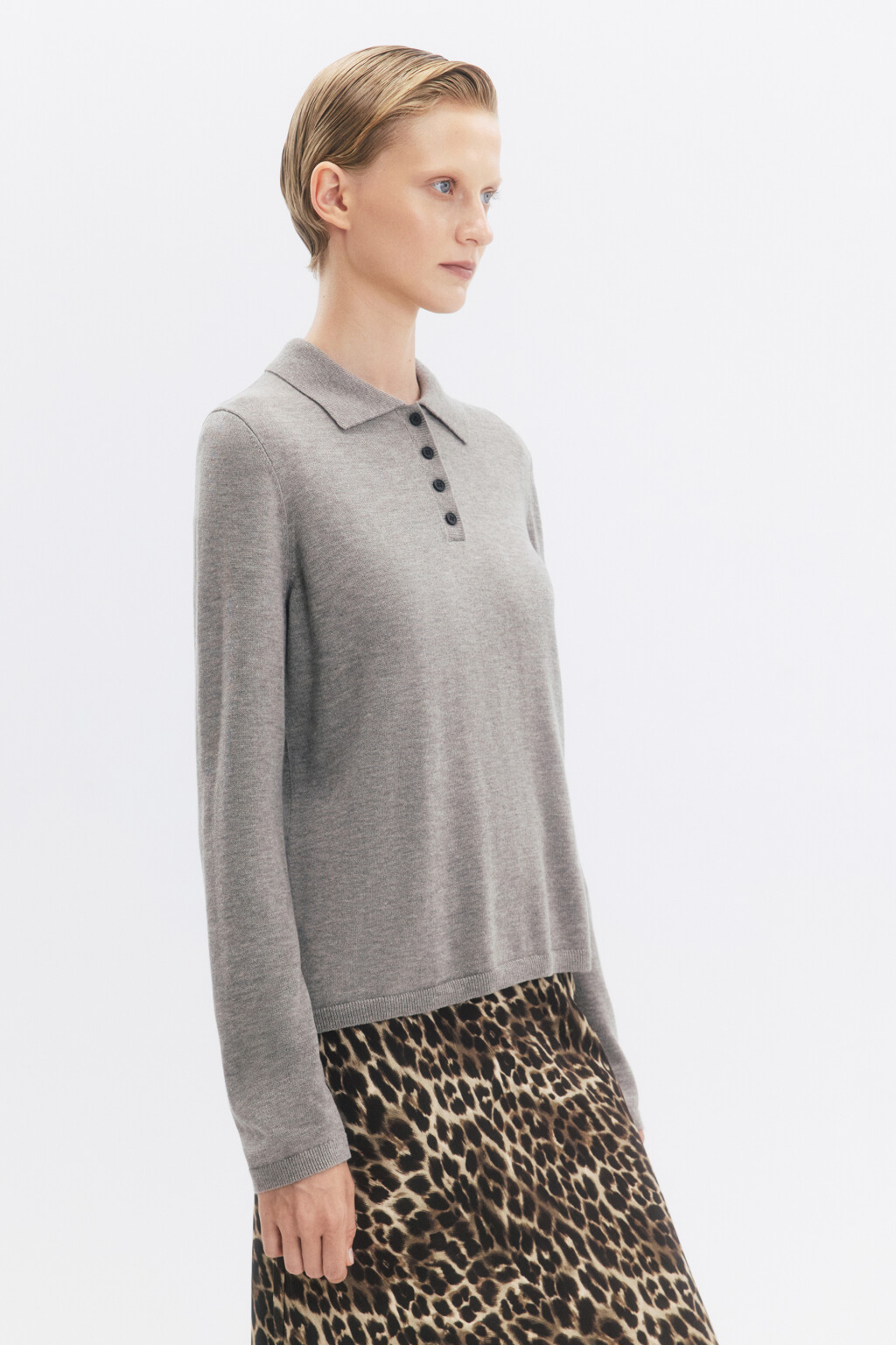 Джемпер тонкой вязки с воротником-поло - цвет бежевый - 4