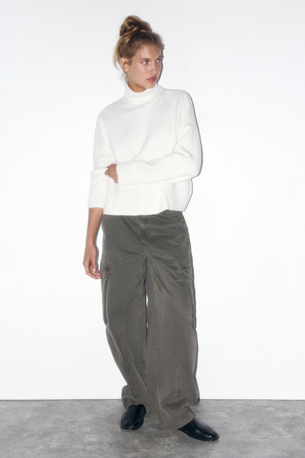 Свитер толстой вязки с воротником-стойкой - цвет молочный - 5