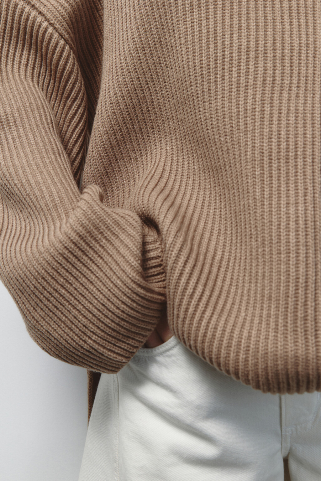Свитер oversize в рубчик с воротником - цвет бежевый - 7