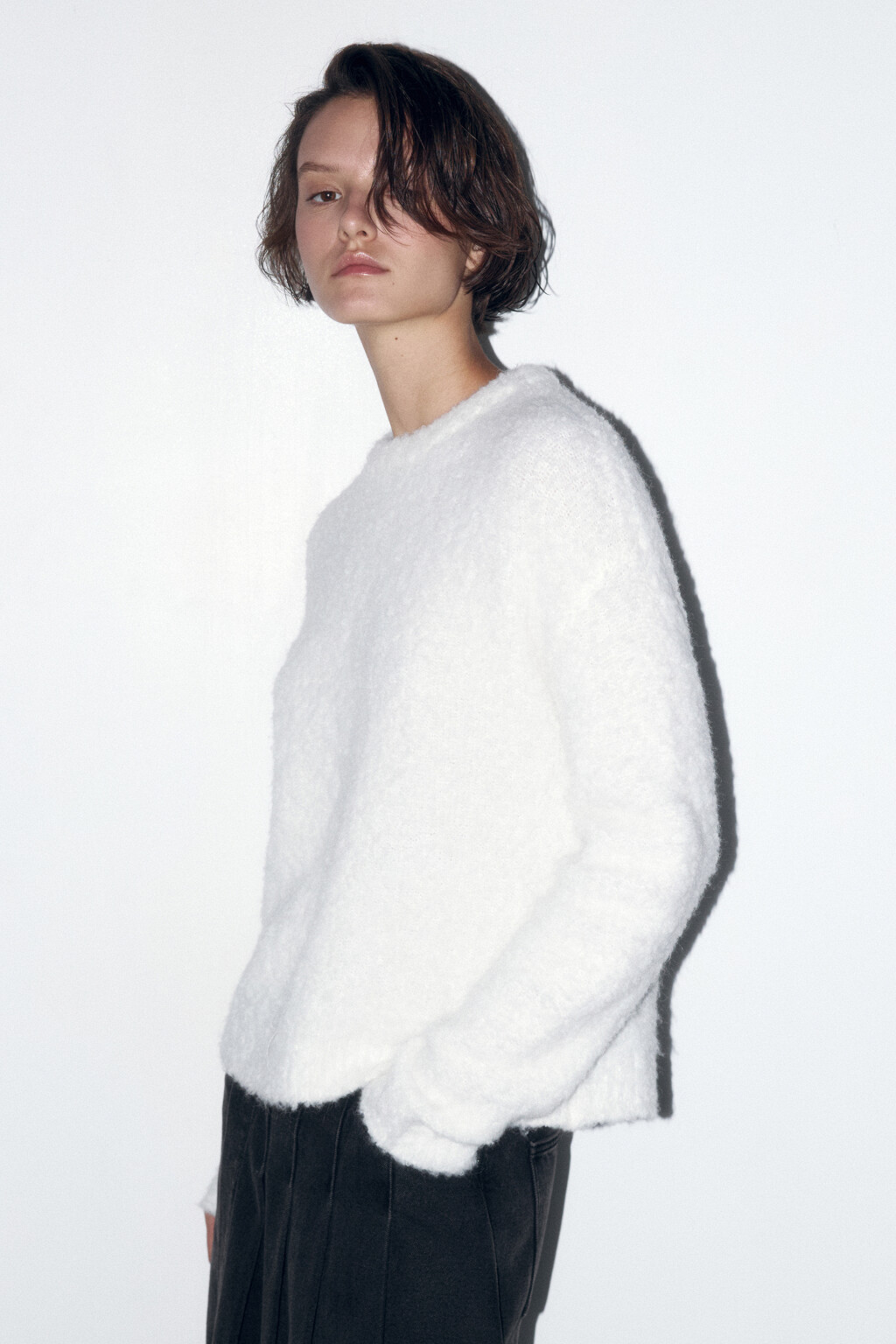 Джемпер пушистый вязаный с шерстью - цвет молочный - 4