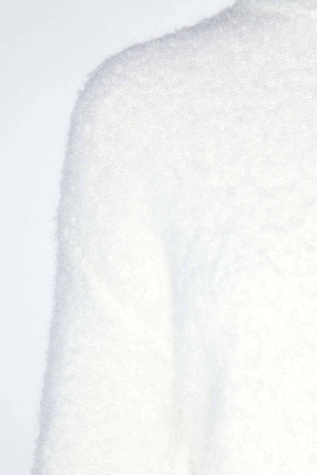 Джемпер пушистый вязаный с шерстью - цвет молочный - 8