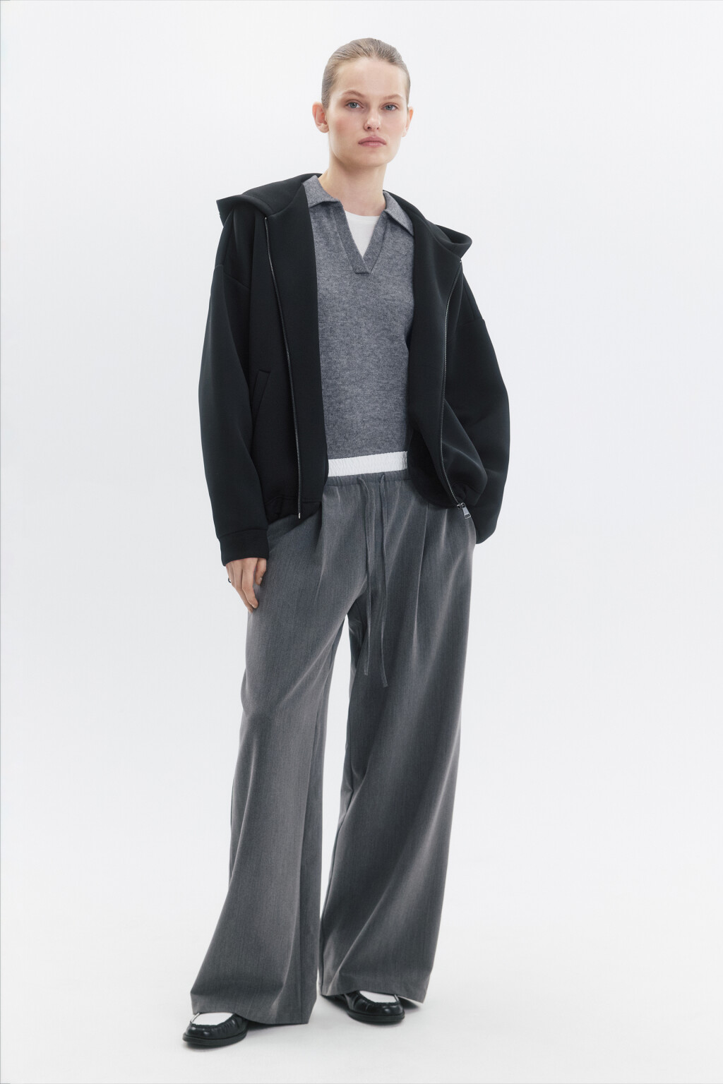 Джемпер вязаный с воротником и V-вырезом - цвет серый - 6