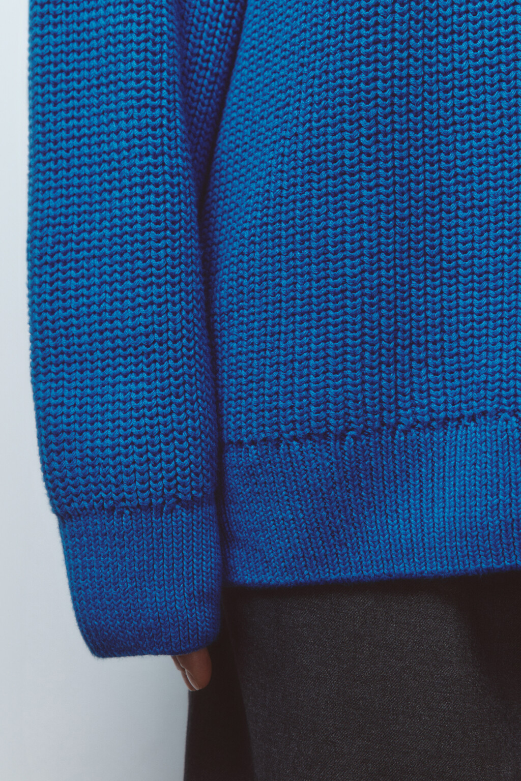 Джемпер толстой вязки из хлопковой пряжи - цвет синий - 8
