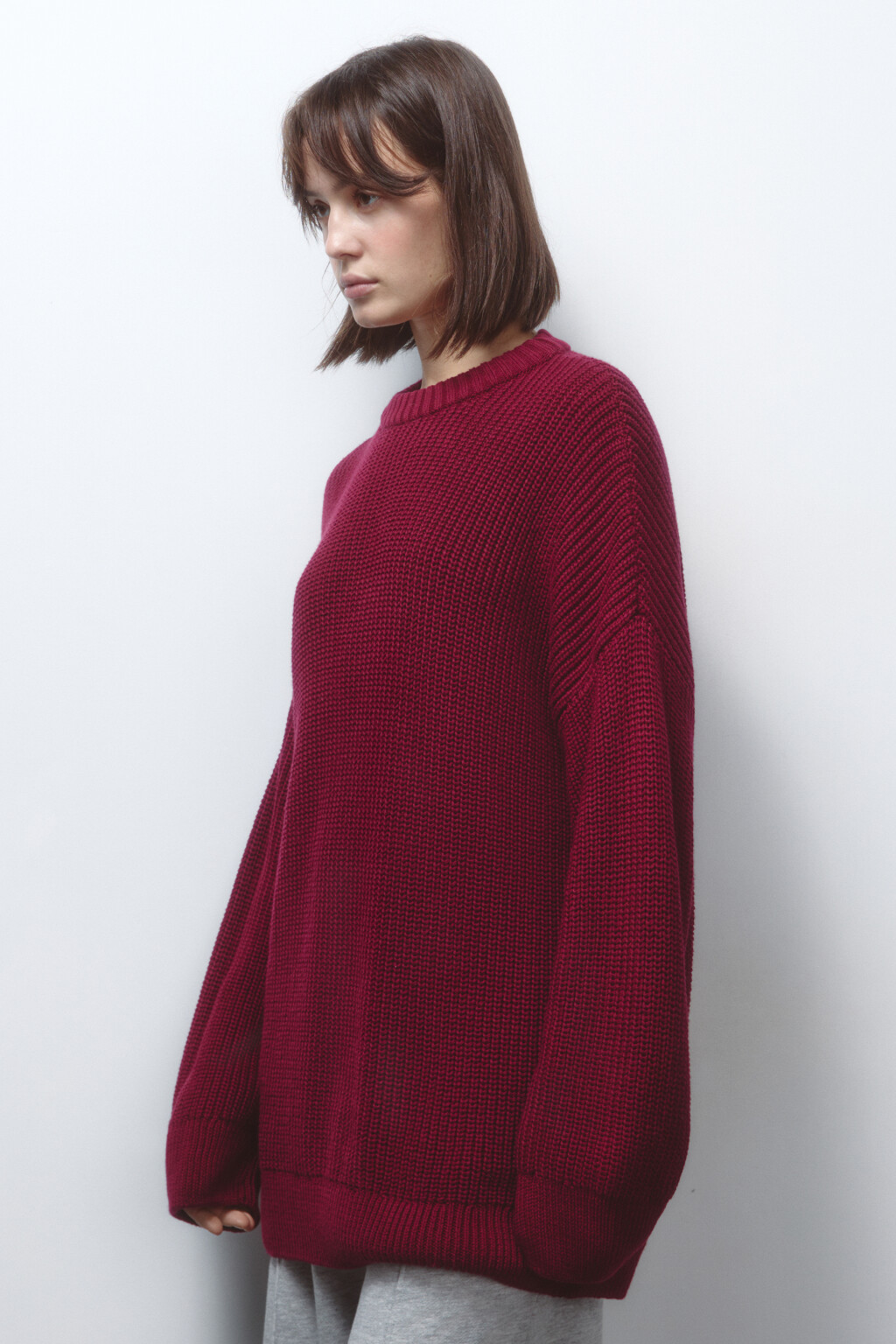 Джемпер толстой вязки из хлопковой пряжи - цвет бордовый - 3