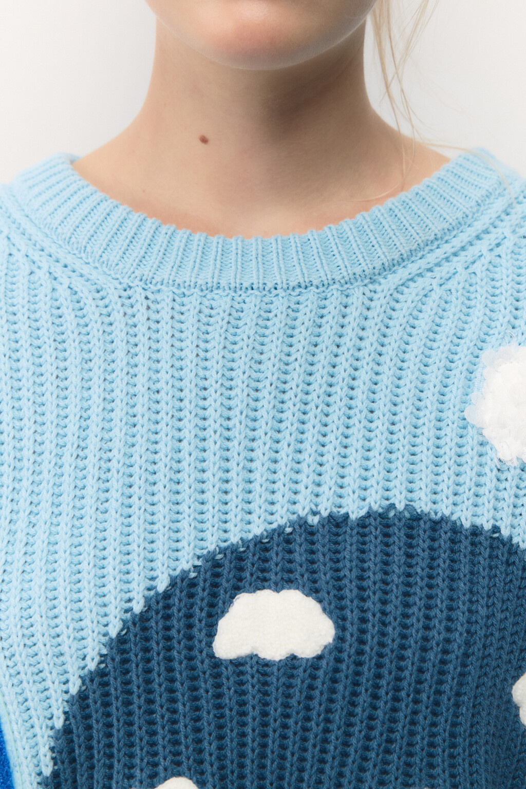 Джемпер вязаный в рубчик с фактурными деталями - цвет голубой - 7