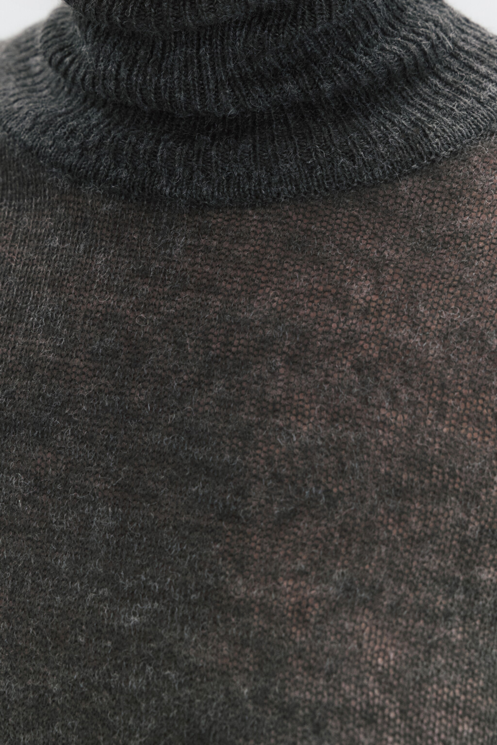 Свитер-водолазка тонкой вязки с шерстью - цвет серый - 6