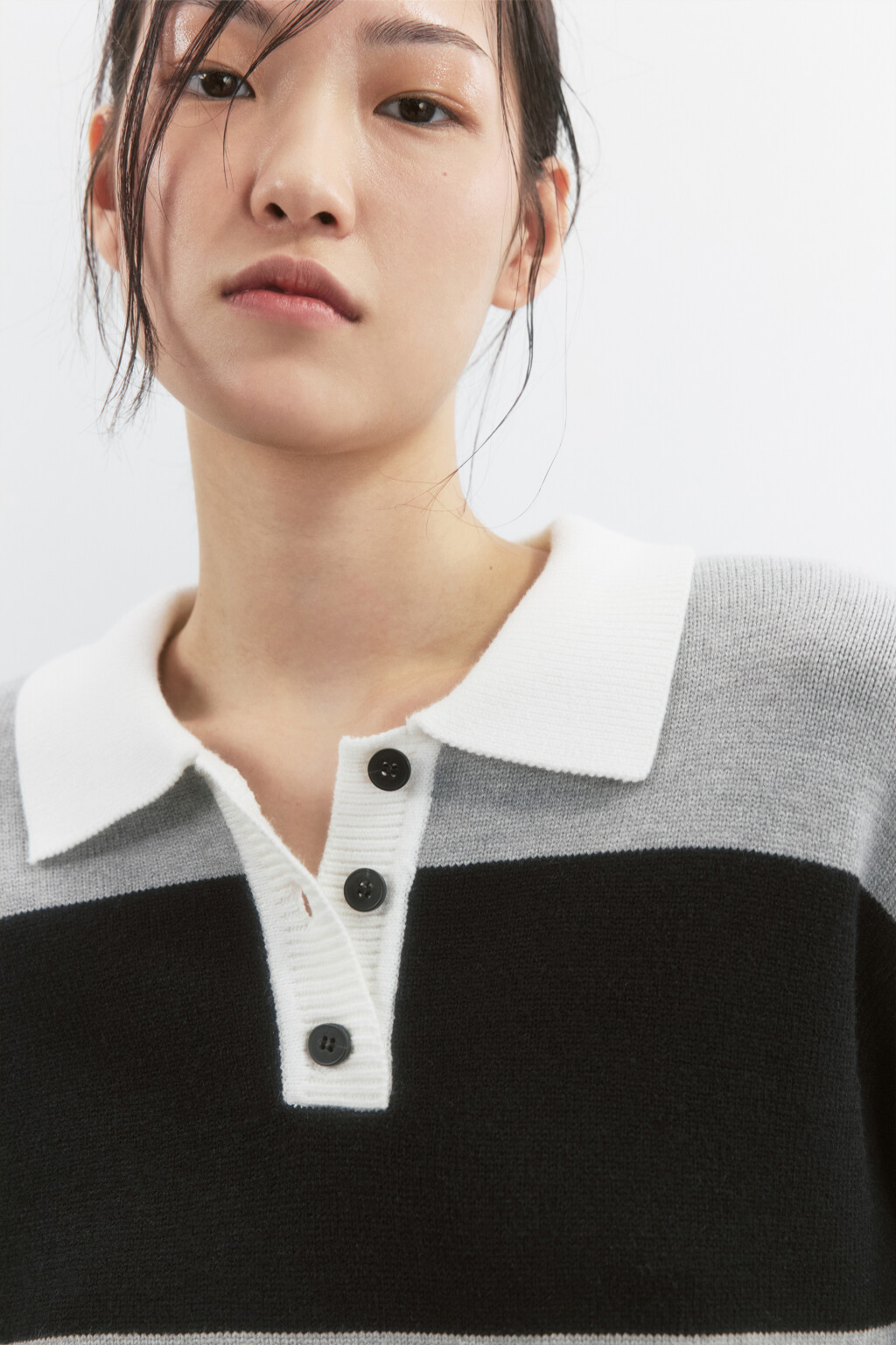 Джемпер-поло вязаный с вышивкой на груди - цвет серый - 8