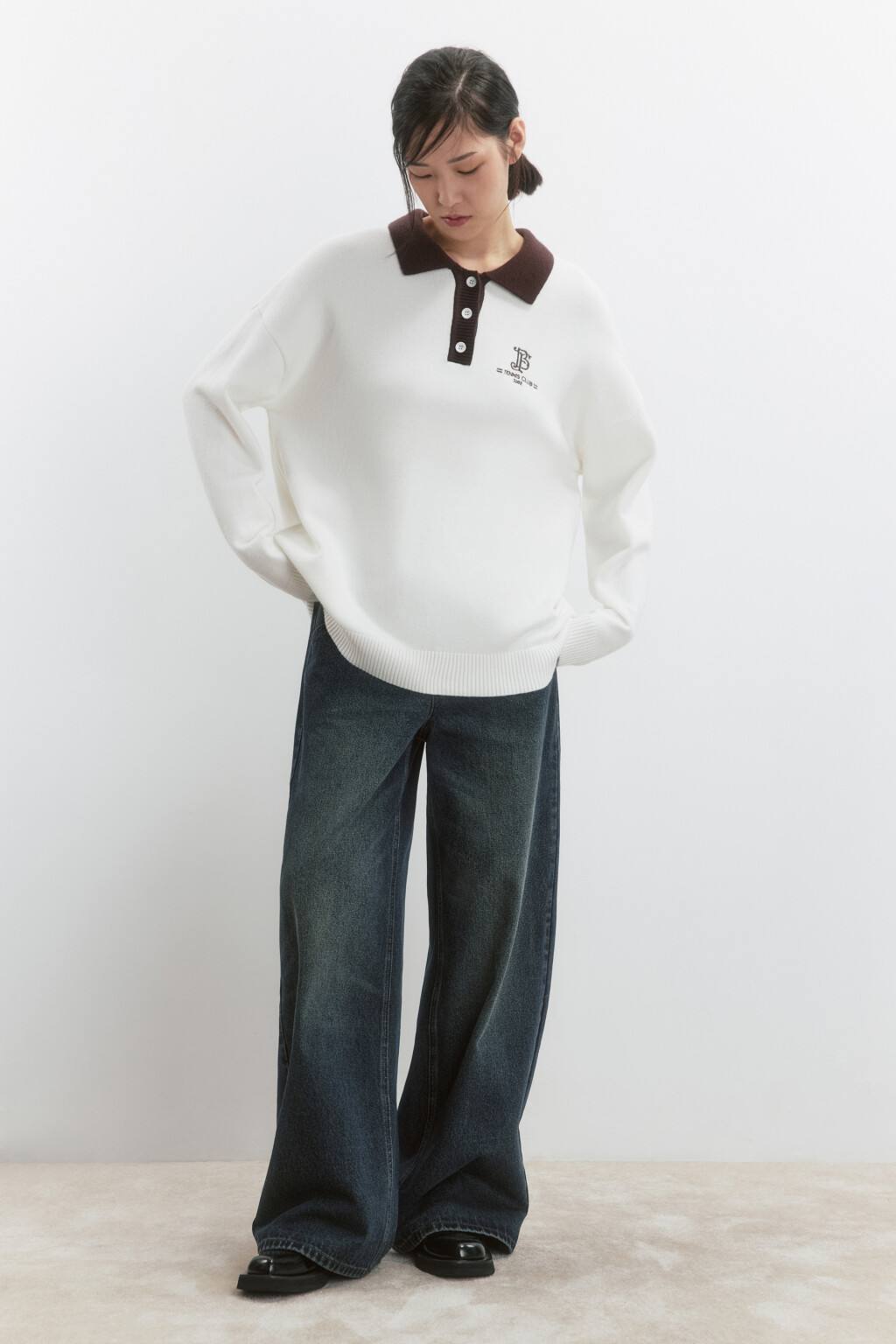 Джемпер-поло вязаный с вышивкой на груди - цвет молочный - 5