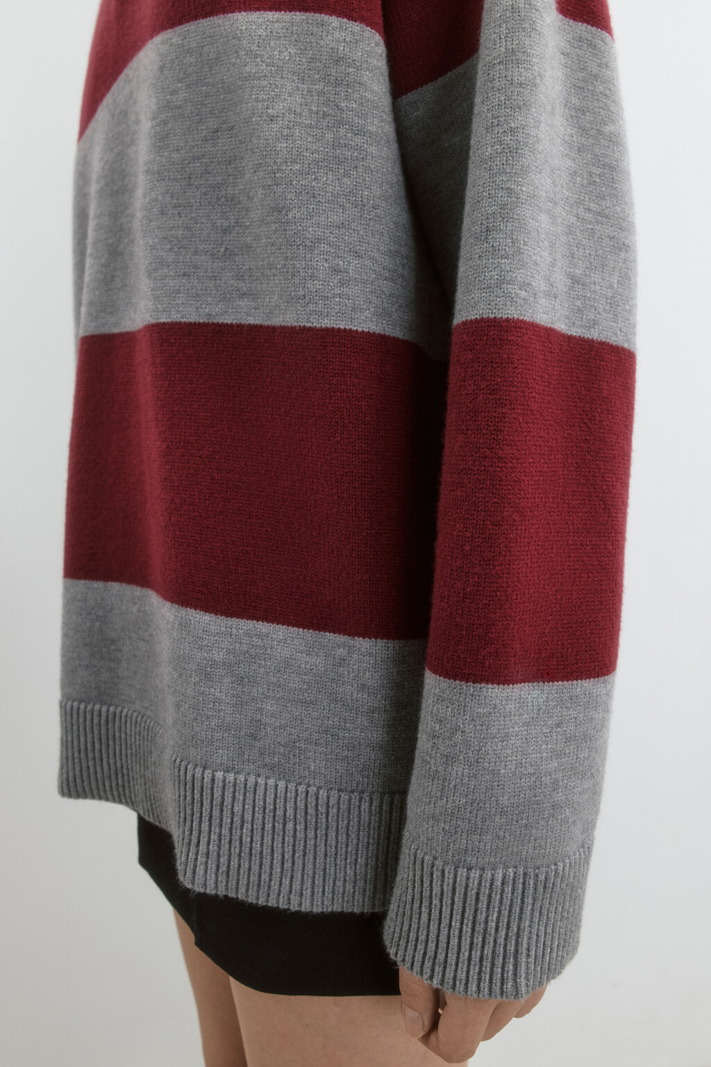 Джемпер-поло вязаный с вышивкой на груди - цвет красный - 8