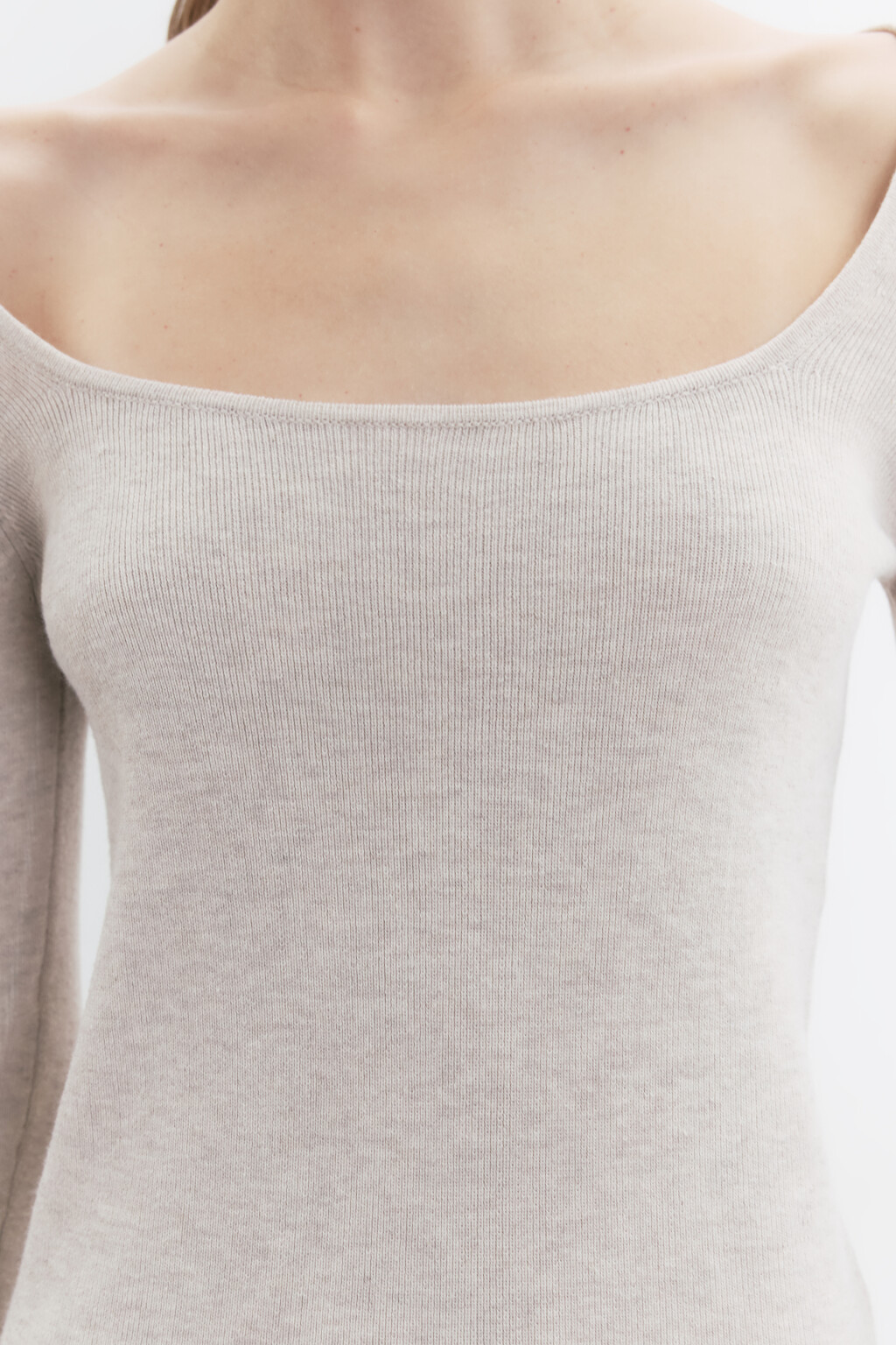 Джемпер тонкой вязки с вырезом-каре - цвет бежевый - 8