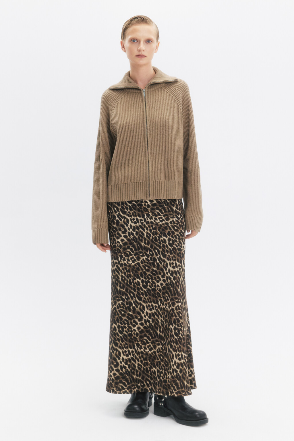 Кардиган вязаный на молнии с отложным воротником - цвет бежевый - 7