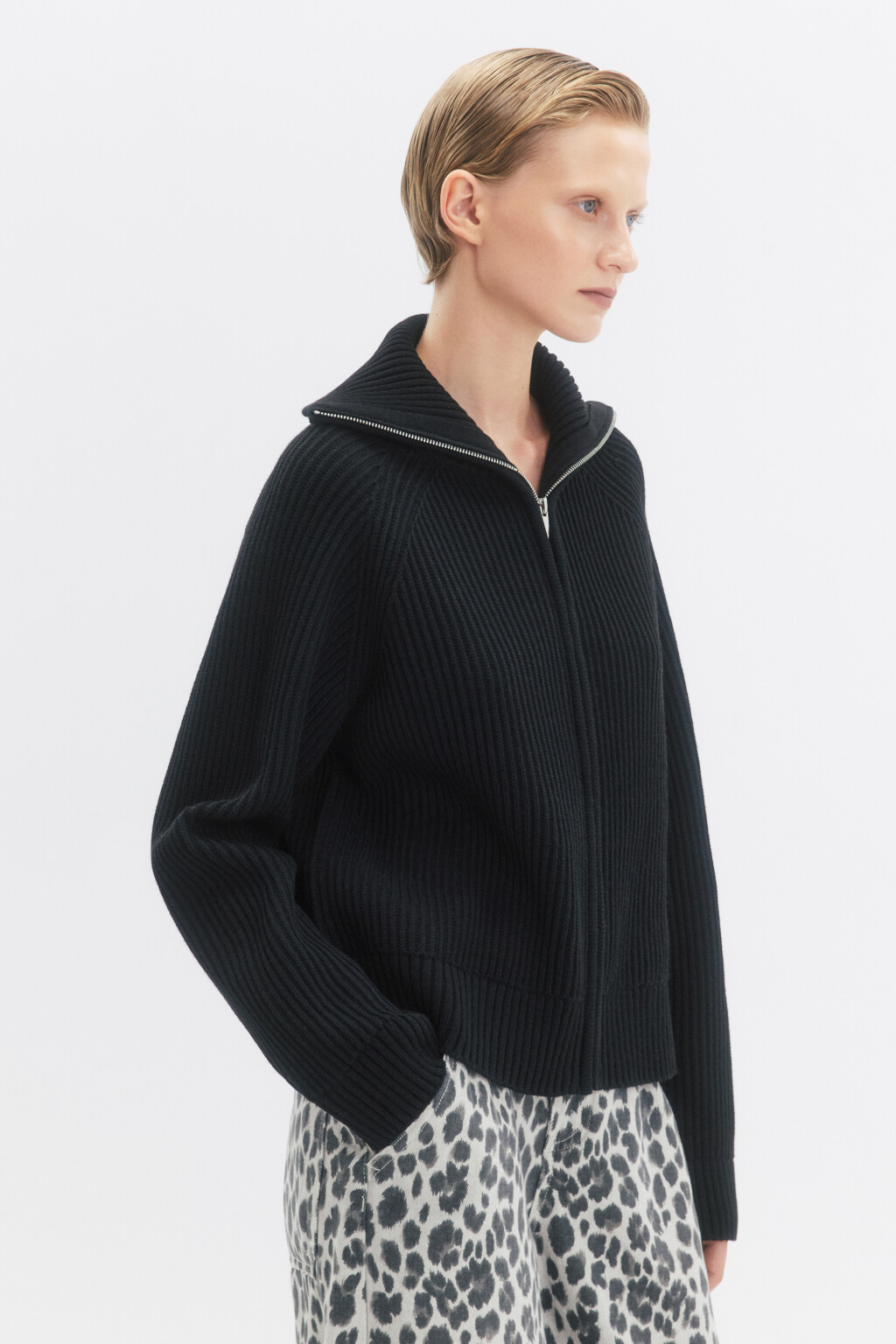Кардиган вязаный на молнии с отложным воротником - цвет черный - 3