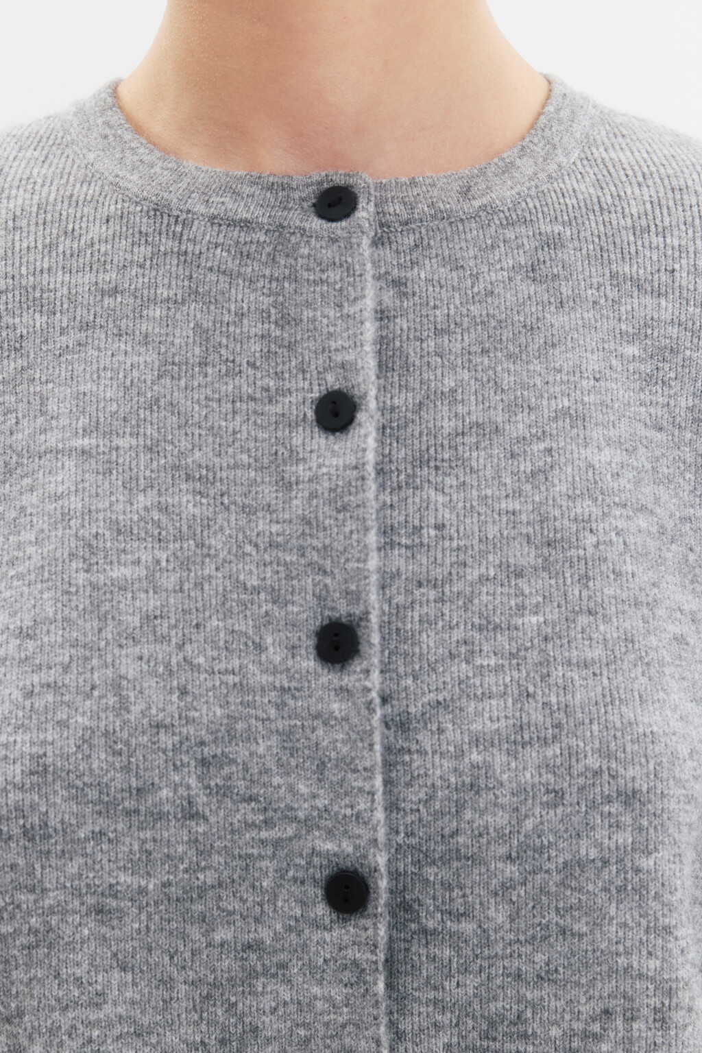 Кардиган на пуговицах вязаный в рубчик - цвет серый - 10