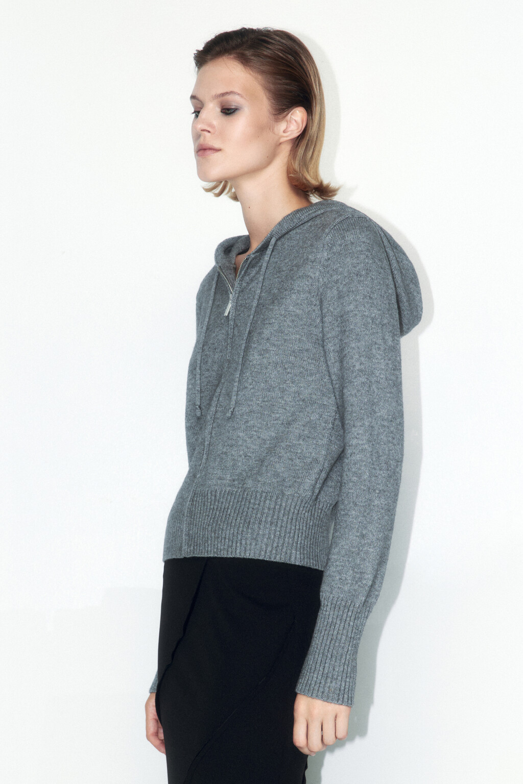 Кардиган вязаный на молнии с капюшоном - цвет серый - 3
