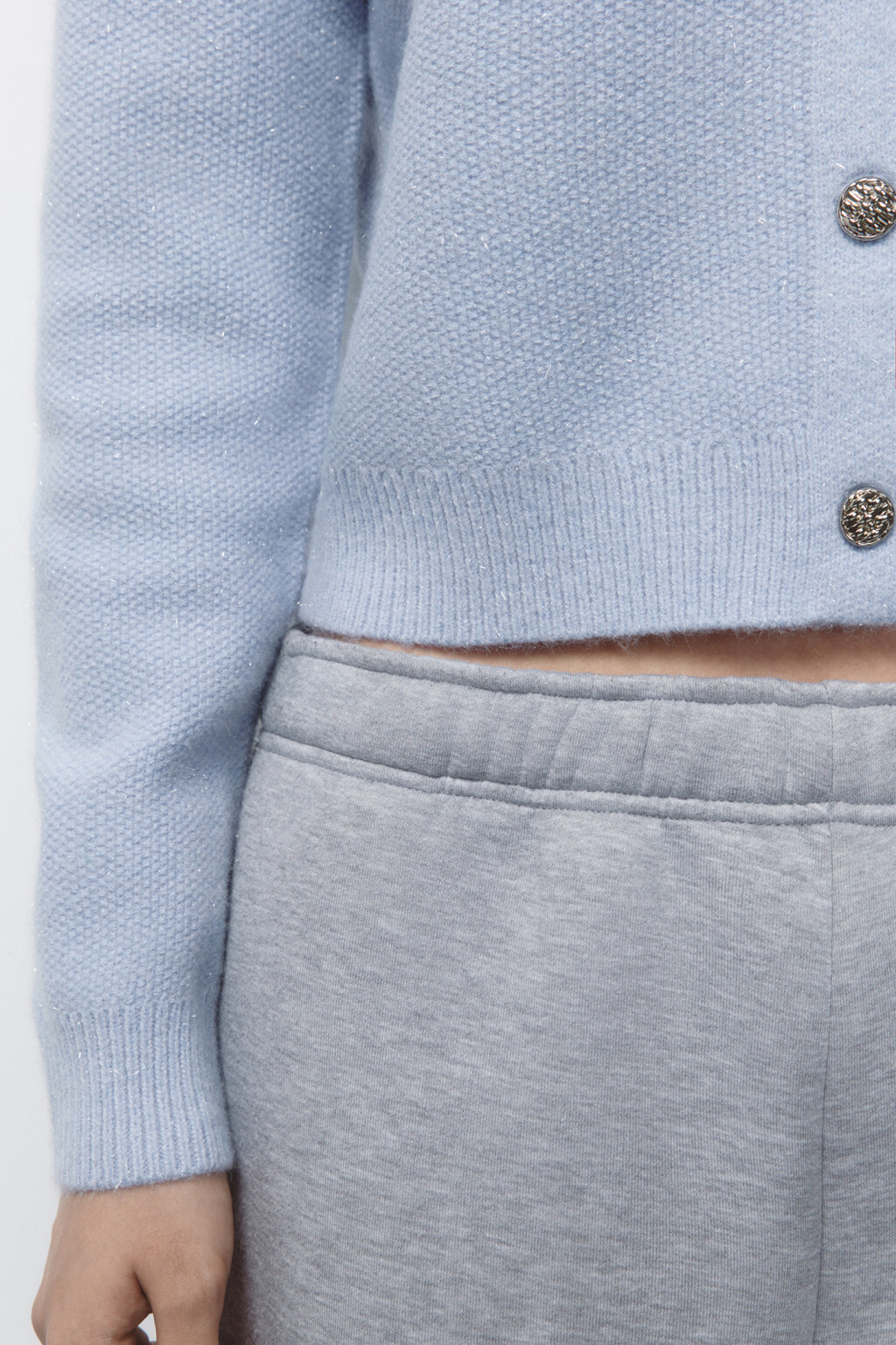 Кардиган вязаный с золотистыми пуговицами - цвет голубой - 6