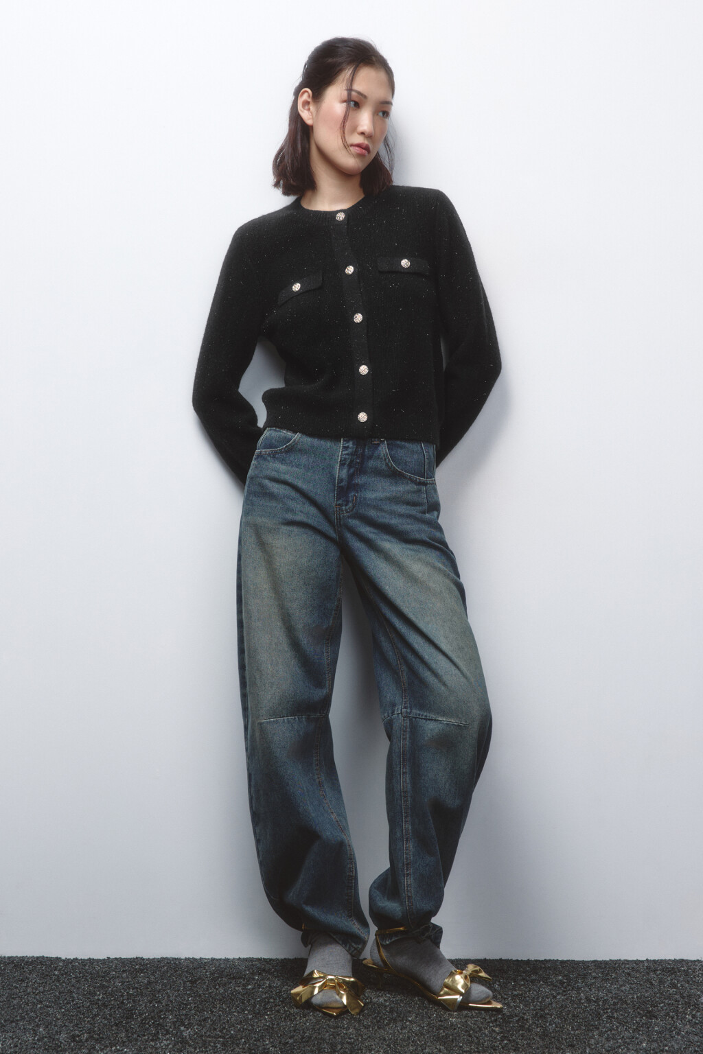 Кардиган вязаный с золотистыми пуговицами - цвет черный - 5