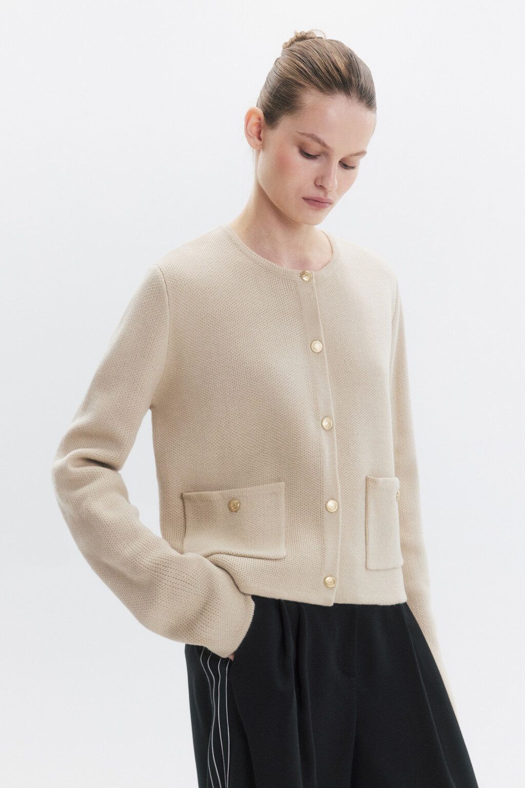 Кардиган вязаный жаккардовый с круглым вырезом - цвет бежевый - 2