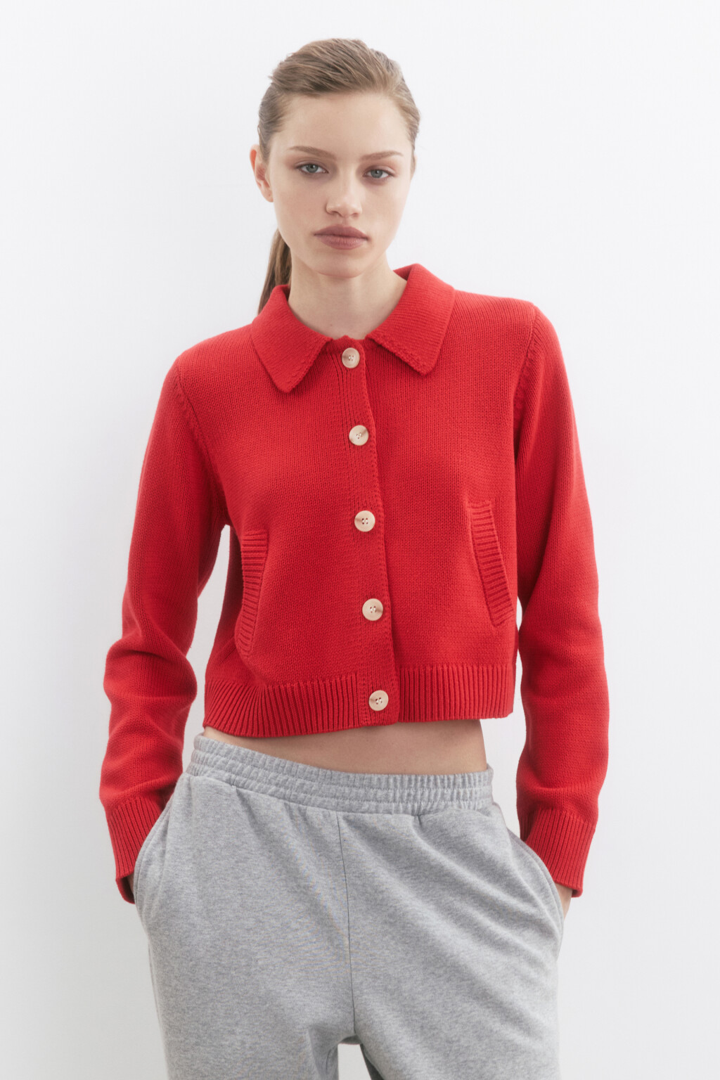 Кардиган на пуговицах укороченный с воротником - цвет красный - 2