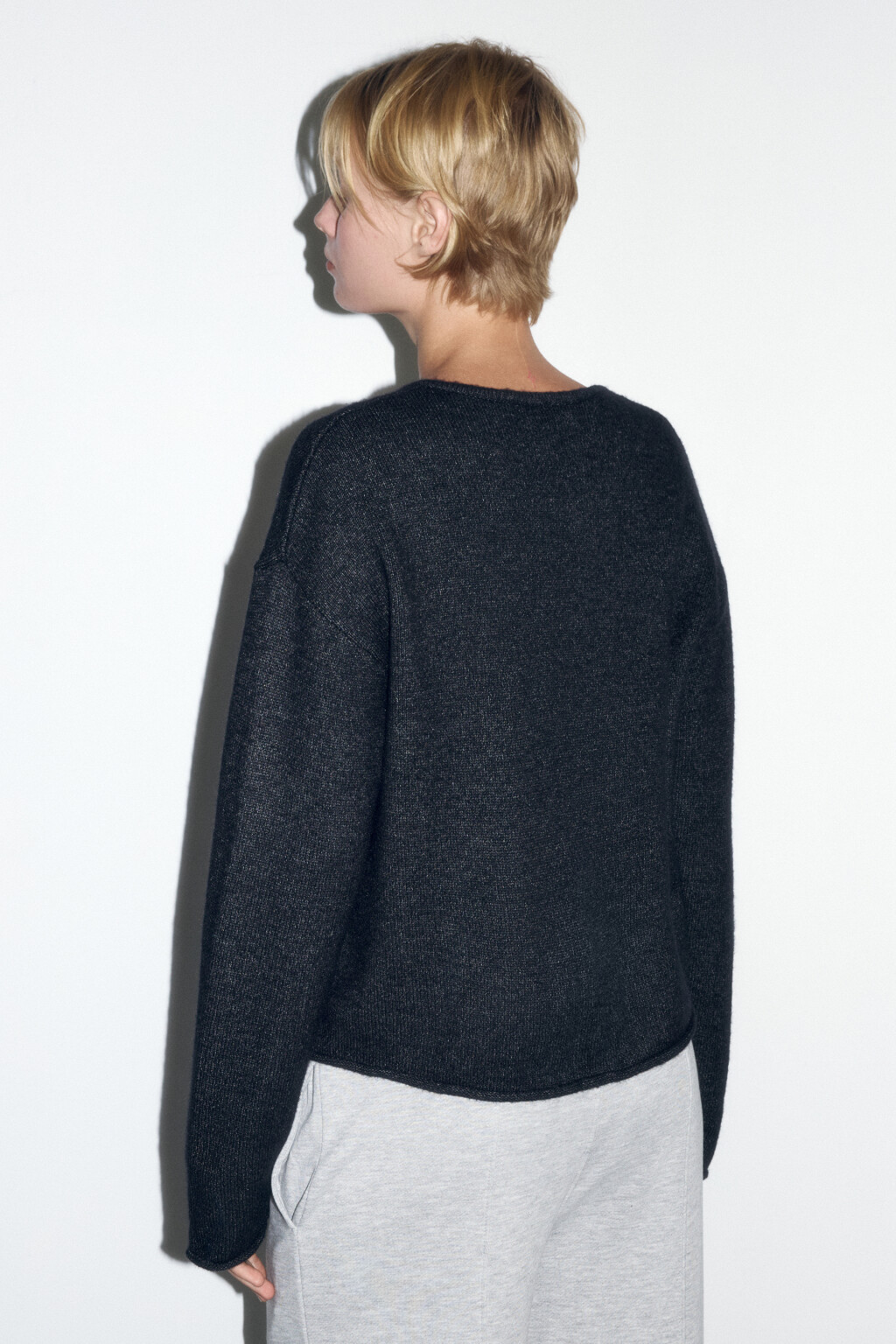 Кардиган вязаный укороченный на завязках - цвет серый - 4