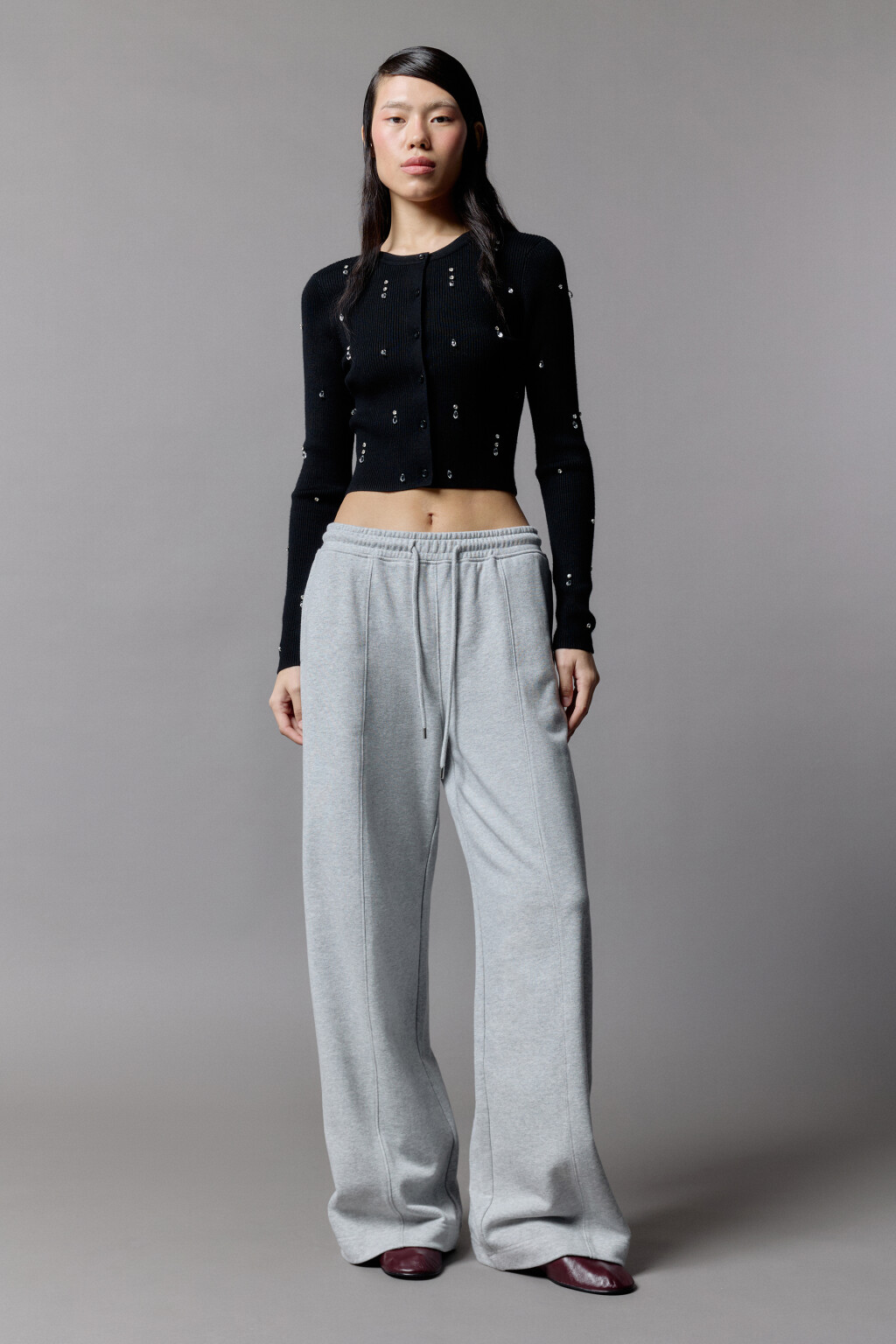 Кардиган на пуговицах вязаный с декором - цвет черный - 4