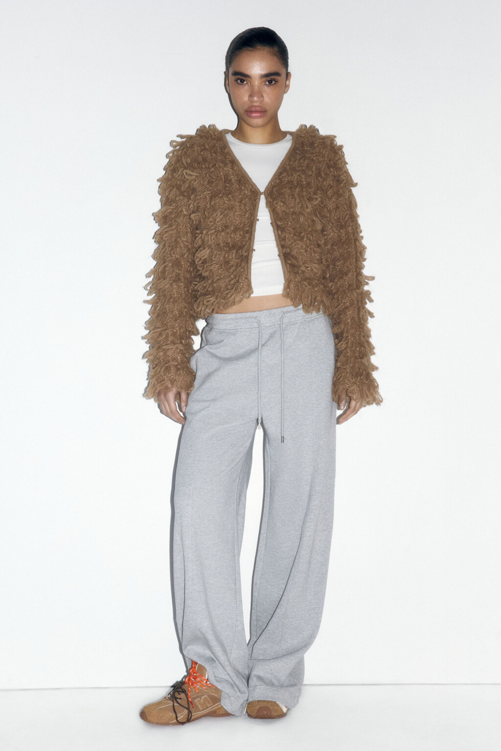 Кардиган на крючках с бахромой - цвет бежевый - 6