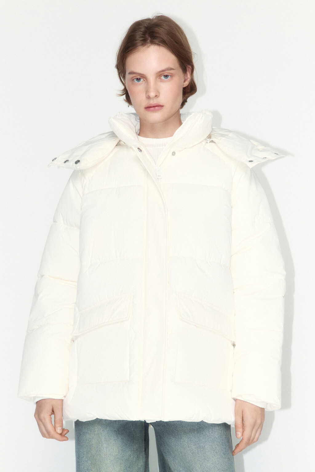 Куртка стеганая с воротником-стойкой и капюшоном - цвет молочный - 2