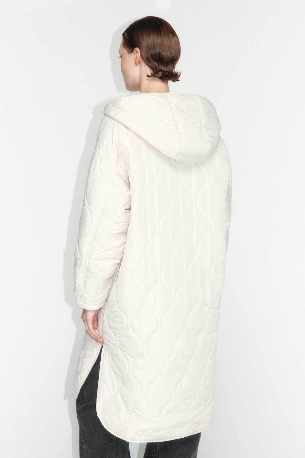 Пальто стеганое утепленное с капюшоном - цвет молочный - 4