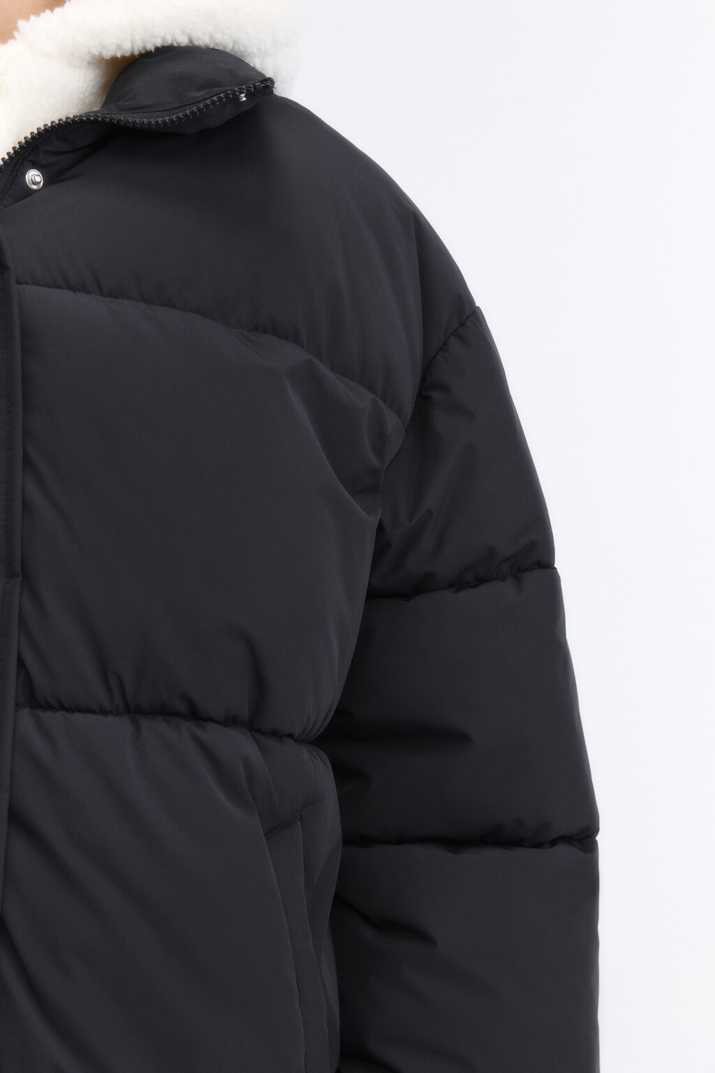 Куртка oversize стеганая с флисовым капюшоном - цвет черный - 7