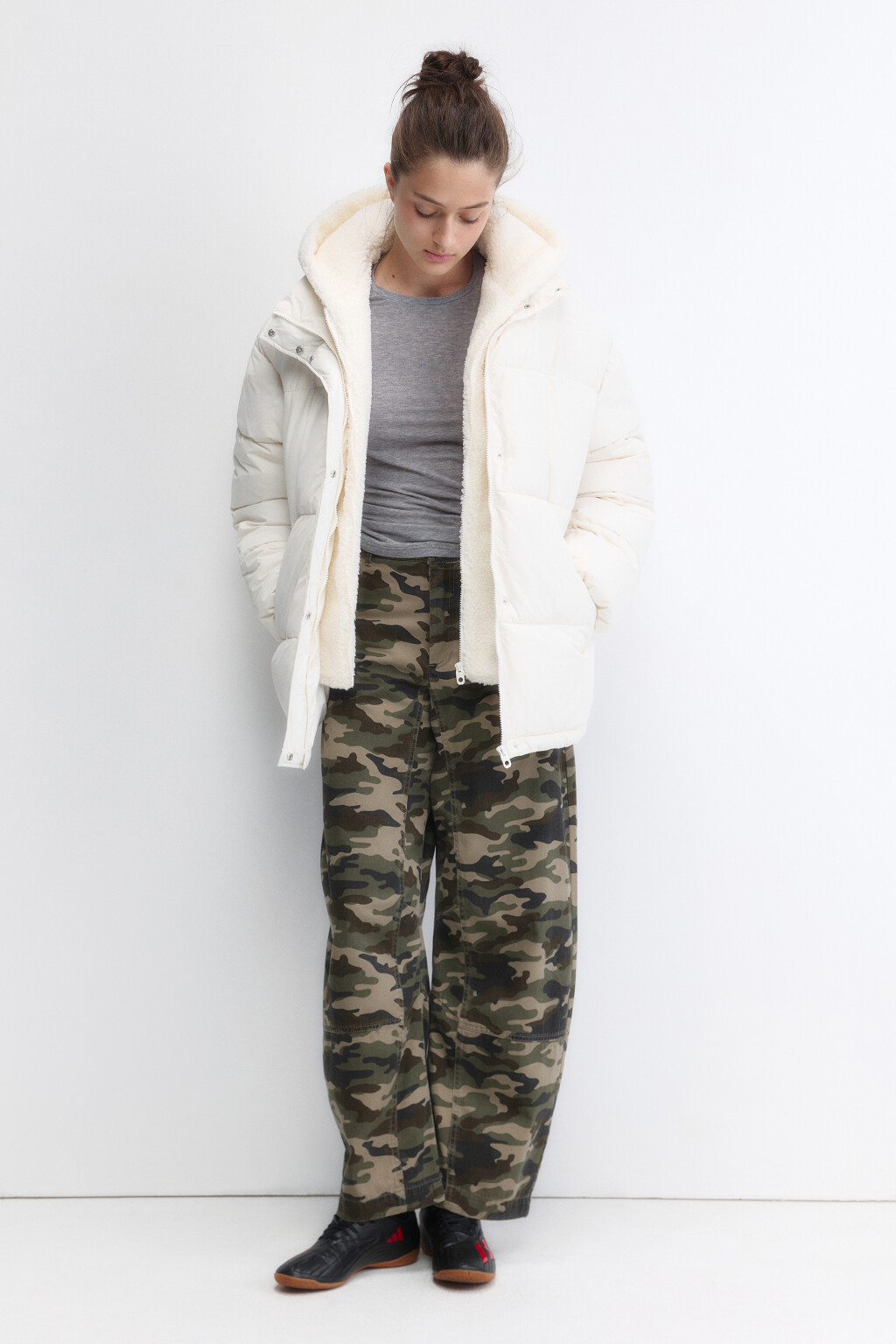 Куртка oversize стеганая с флисовым капюшоном - цвет молочный - 5