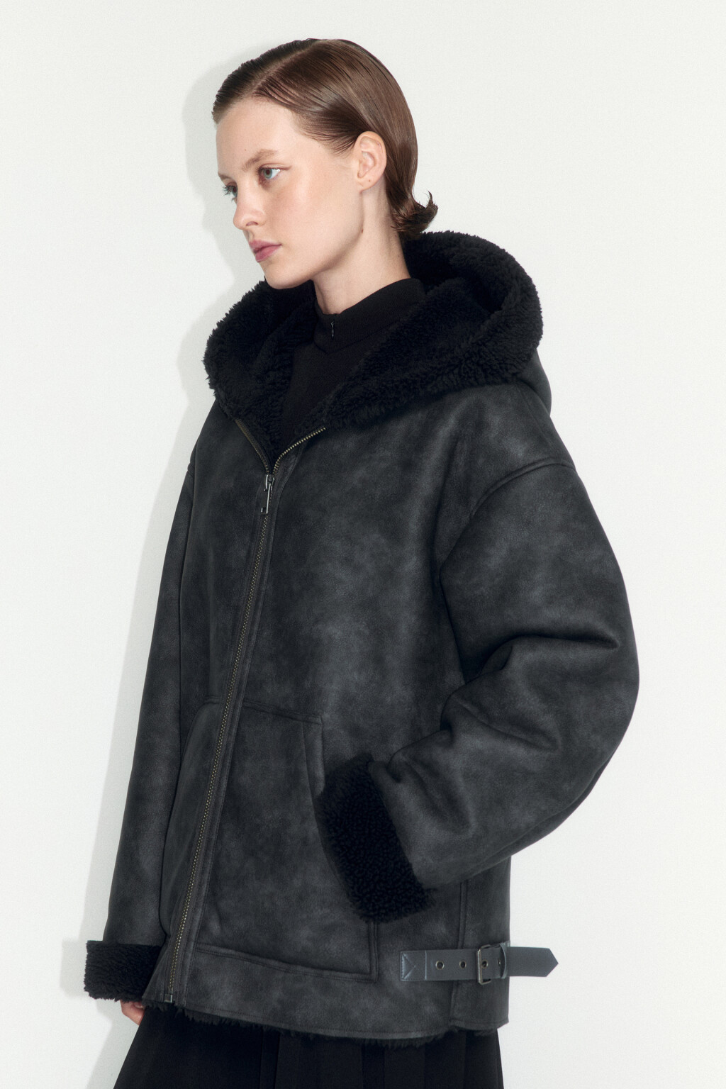 Куртка-дубленка с вареным эффектом и капюшоном - цвет серый - 3