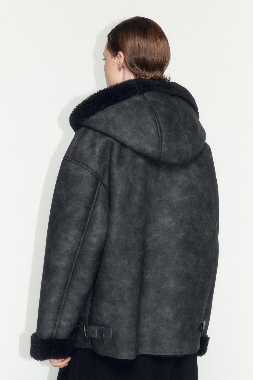 Куртка-дубленка с вареным эффектом и капюшоном - цвет серый - 4