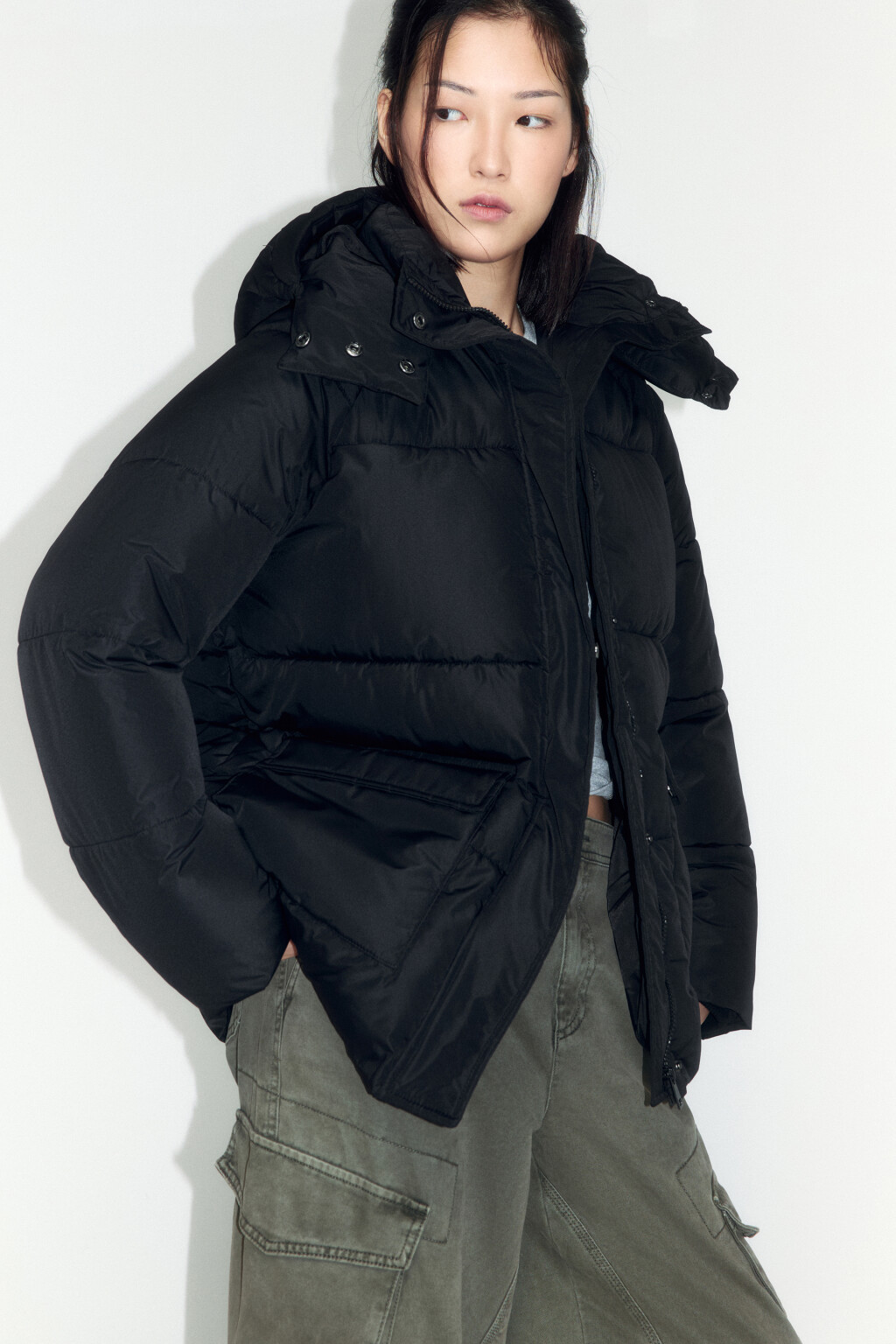Куртка стеганая с воротником-стойкой и капюшоном - цвет черный - 1