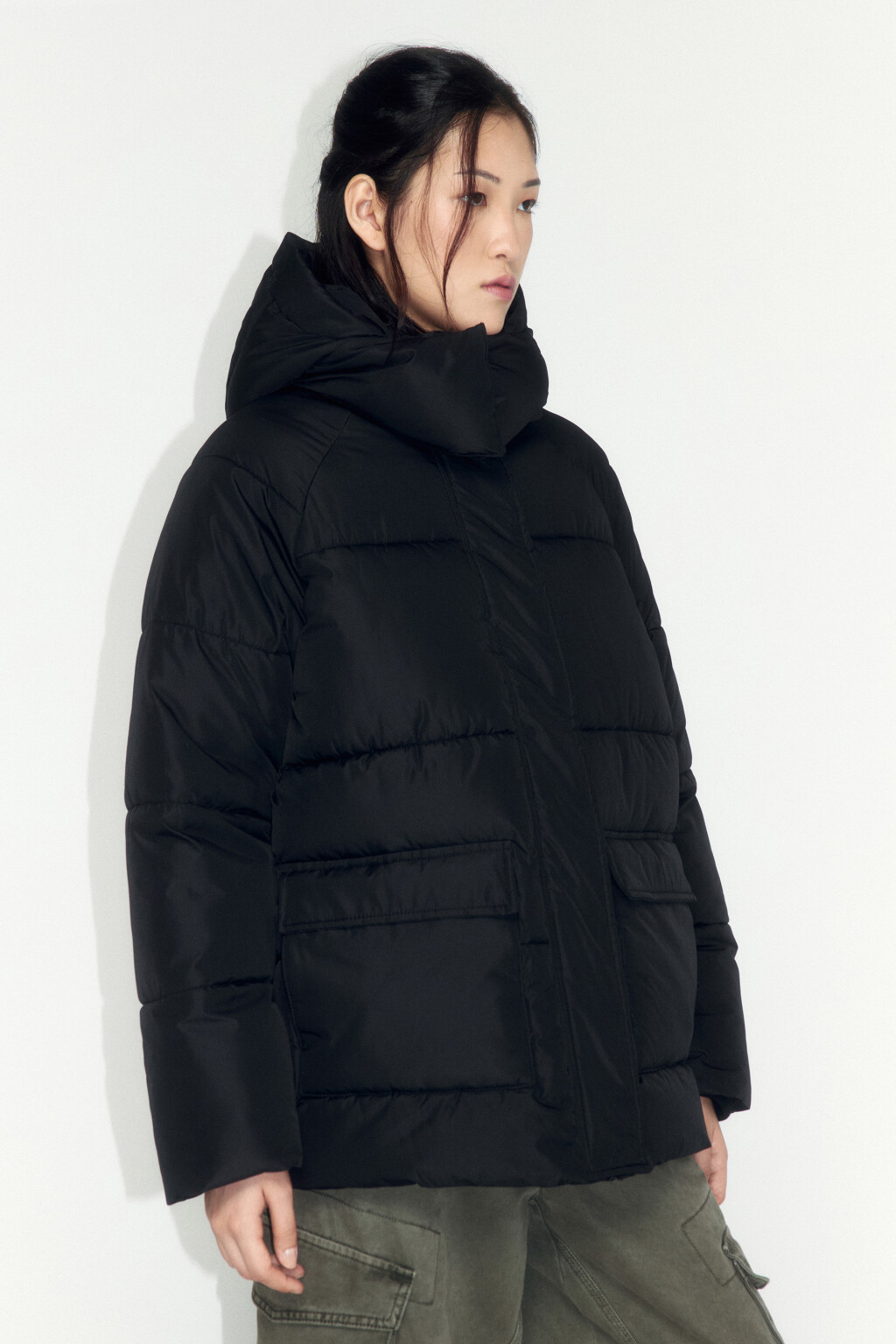 Куртка стеганая с воротником-стойкой и капюшоном - цвет черный - 3