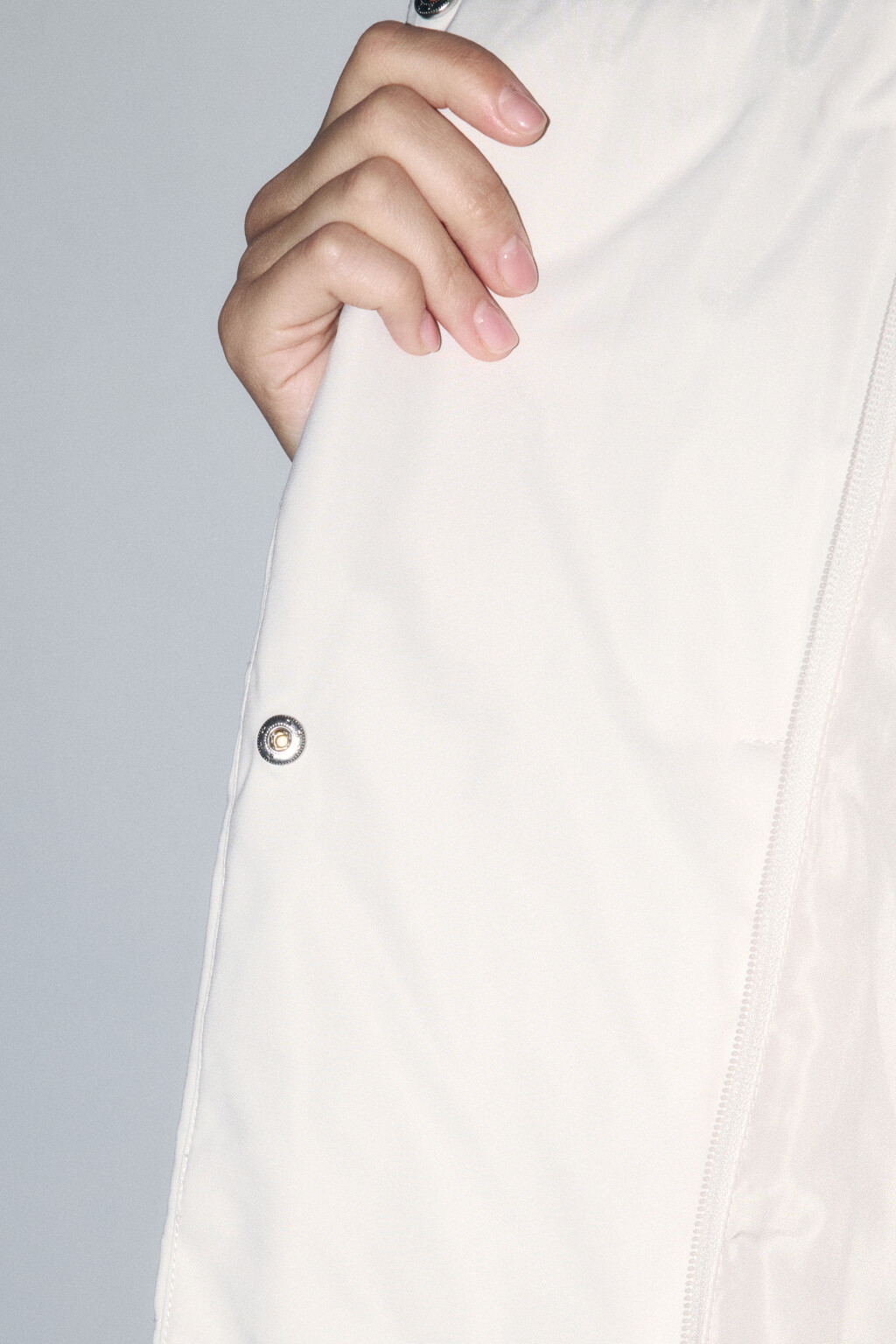 Куртка стеганая с капюшоном и поясом - цвет молочный - 9