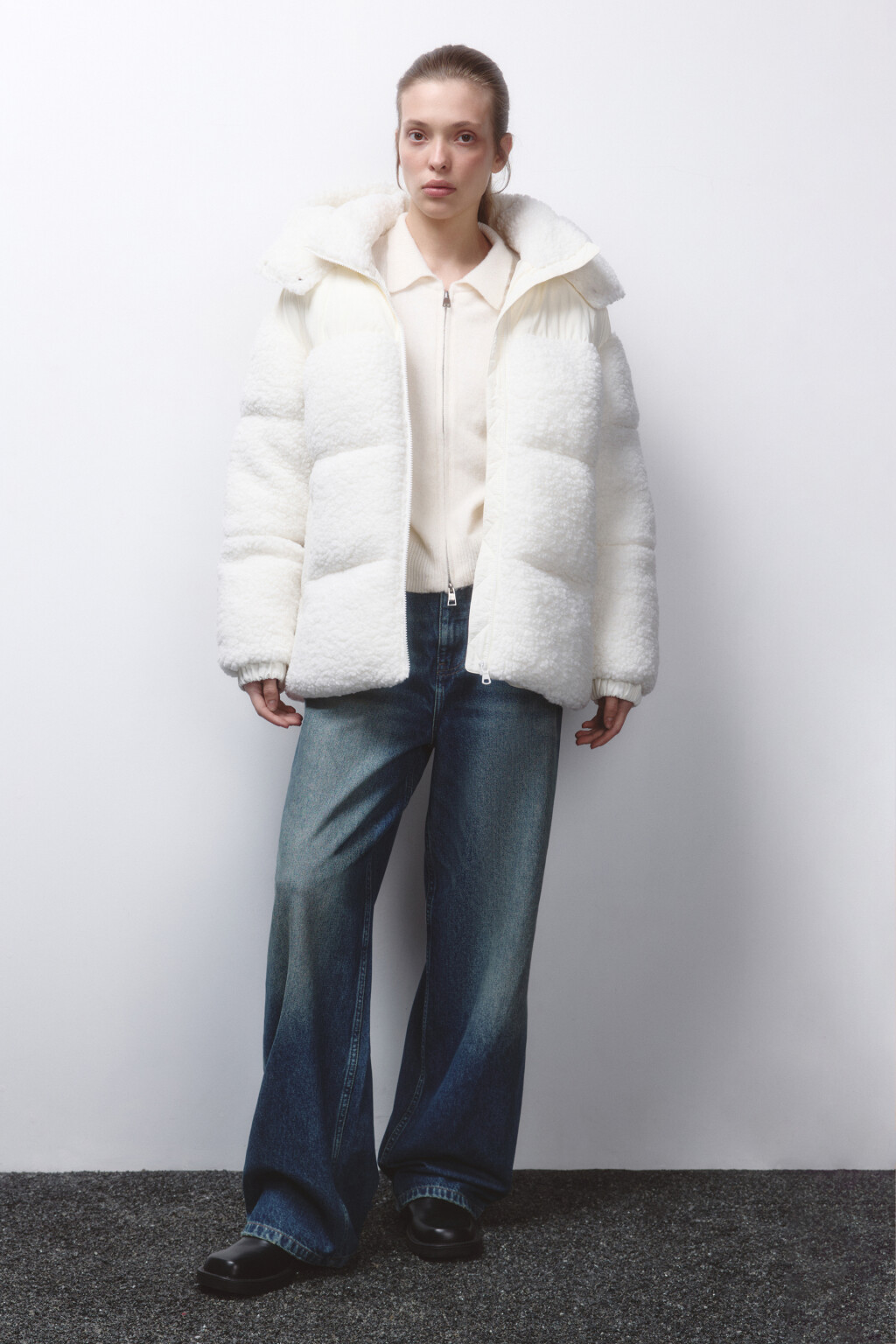 Куртка стеганая из искусственного меха с кокеткой - цвет молочный - 5