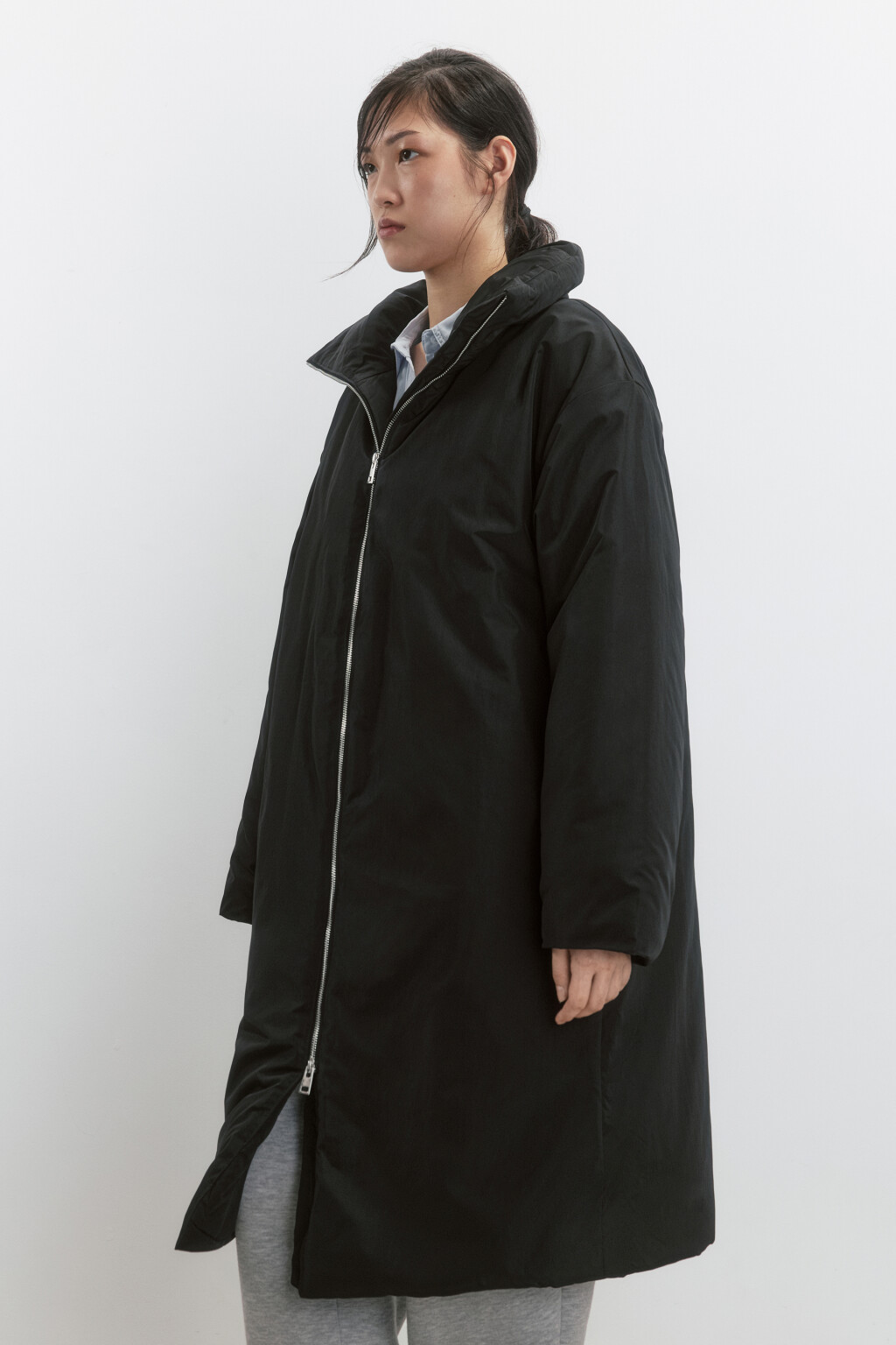 Пальто утепленное с воротником-стойкой - цвет черный - 3