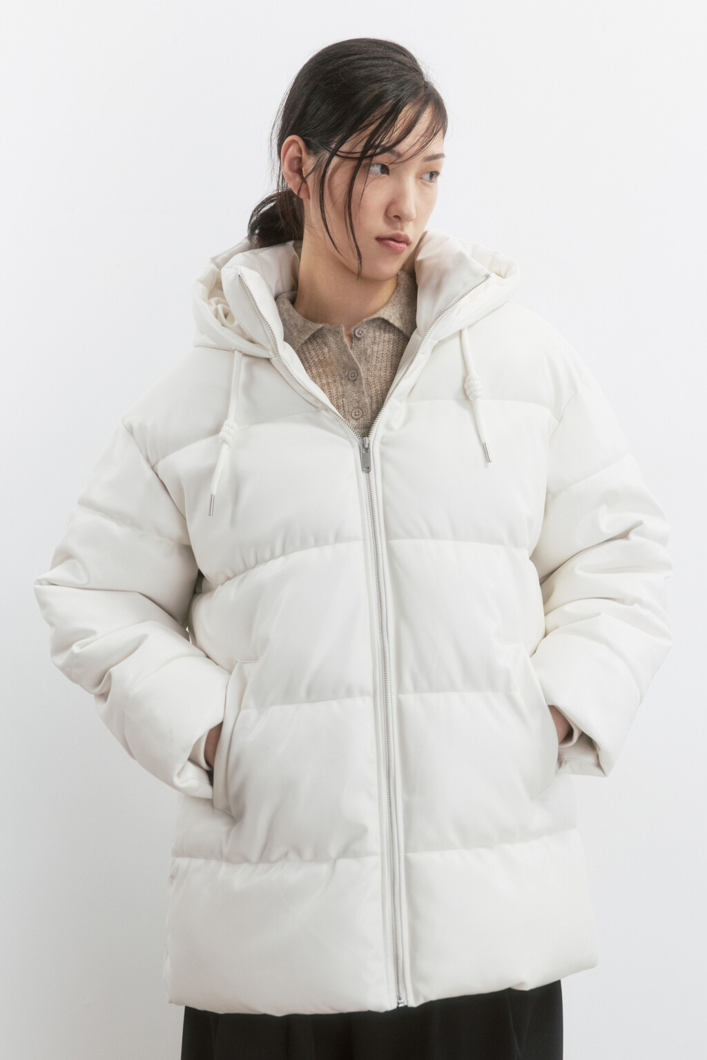 Куртка из искусственной кожи с капюшоном - цвет молочный - 3