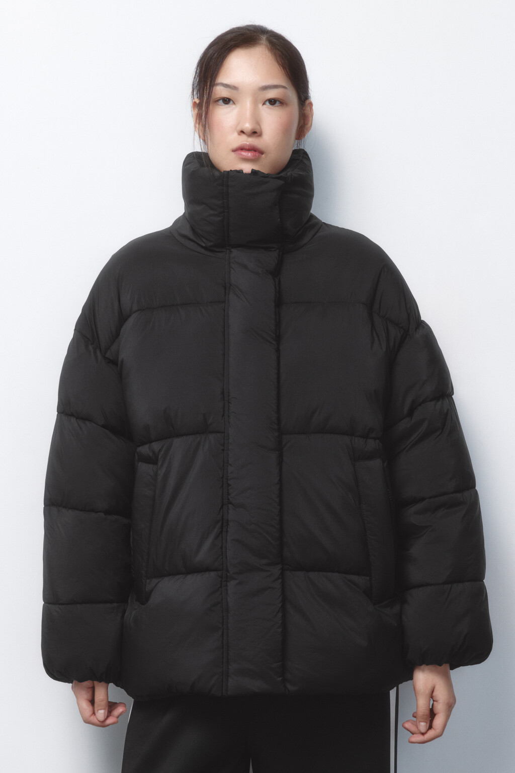 Куртка oversize стеганая с воротником-стойкой - цвет черный - 2