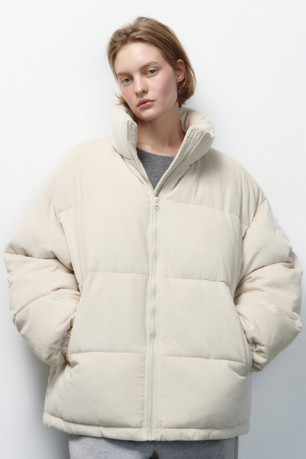 Куртка oversize вельветовая с воротником-стойкой - цвет молочный - 2