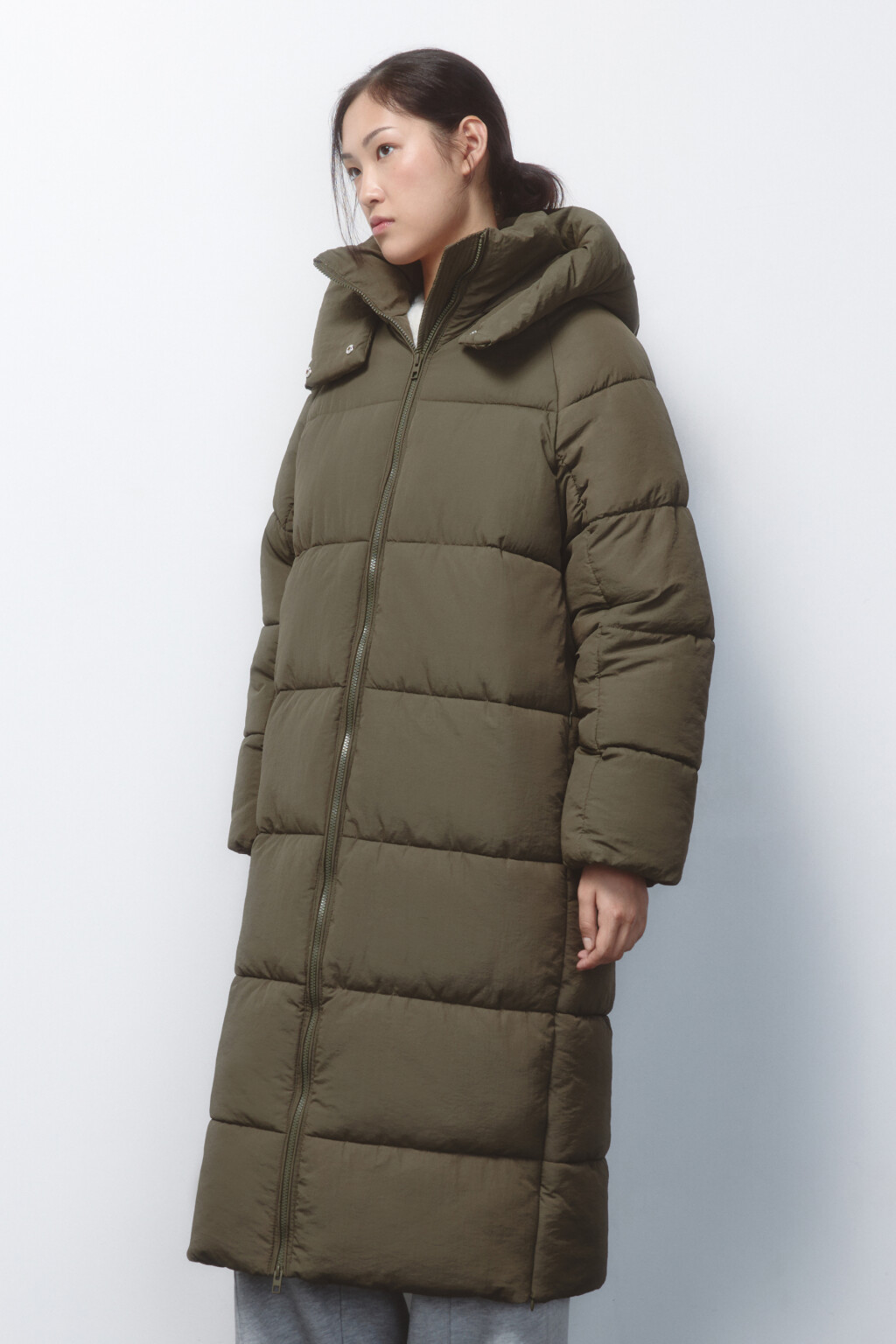 Пальто стеганое с капюшоном и воротником-стойкой - цвет зеленый - 3