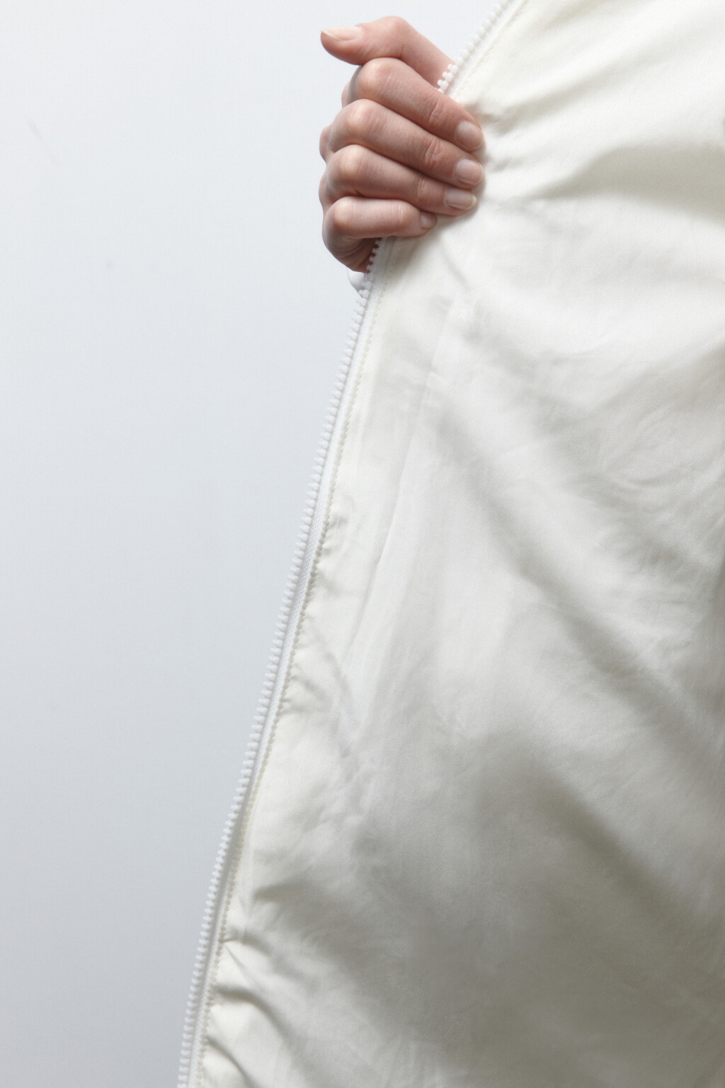 Куртка стеганая удлиненная с капюшоном - цвет молочный - 8